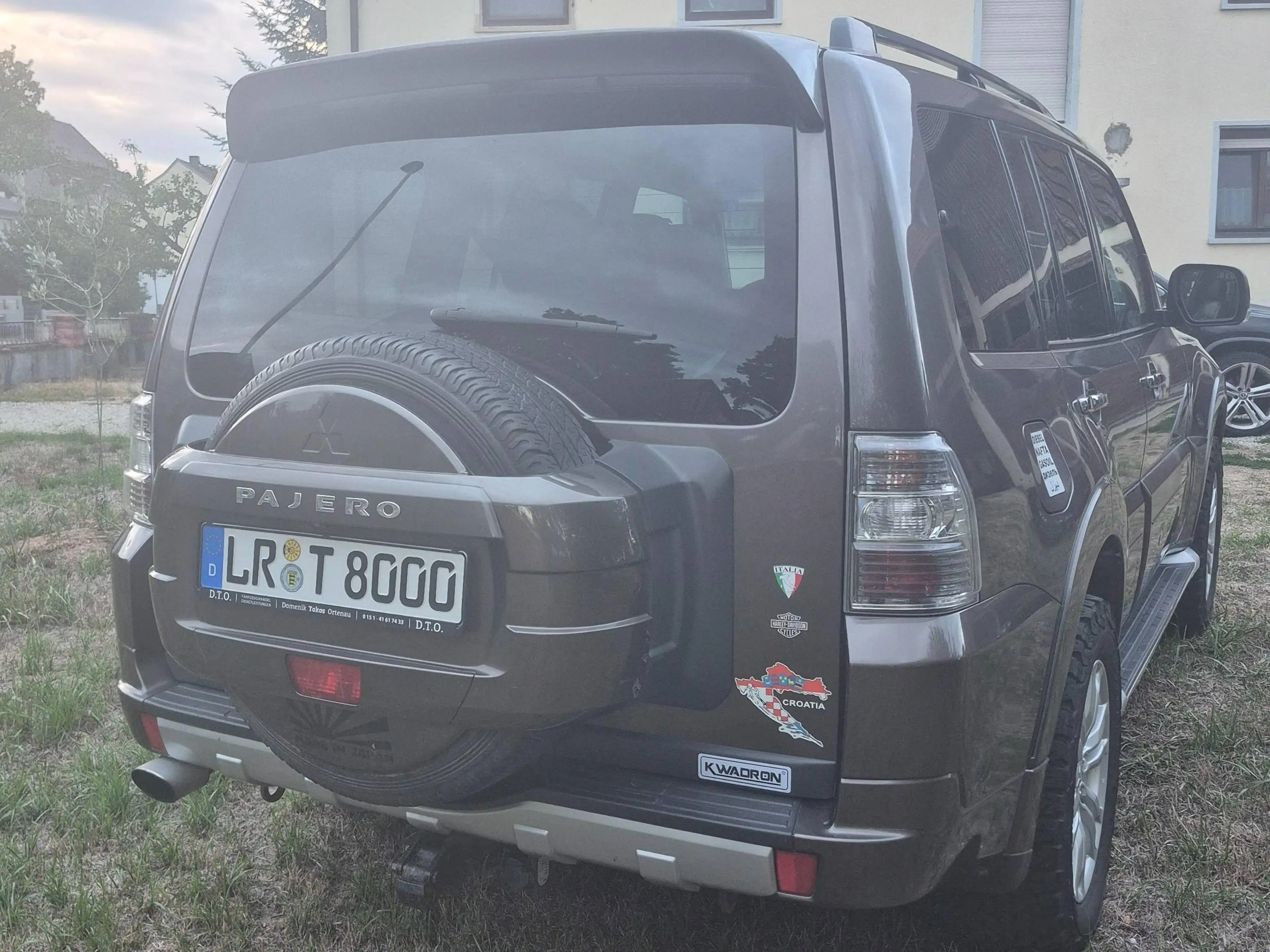 Mitsubishi Pajero Pajero 3.2 DI-D Automatik Edition 30 — photo 7