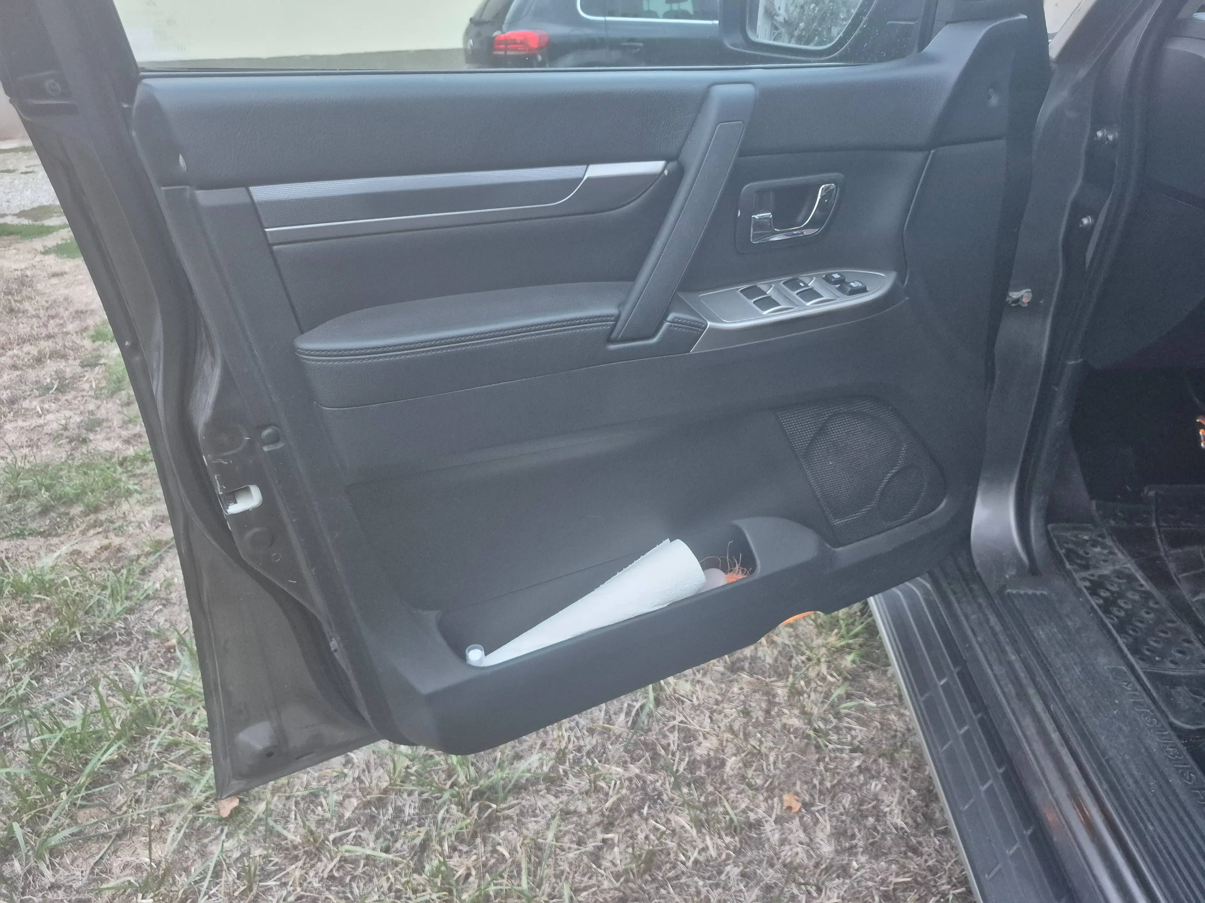 Mitsubishi Pajero Pajero 3.2 DI-D Automatik Edition 30 — photo 15