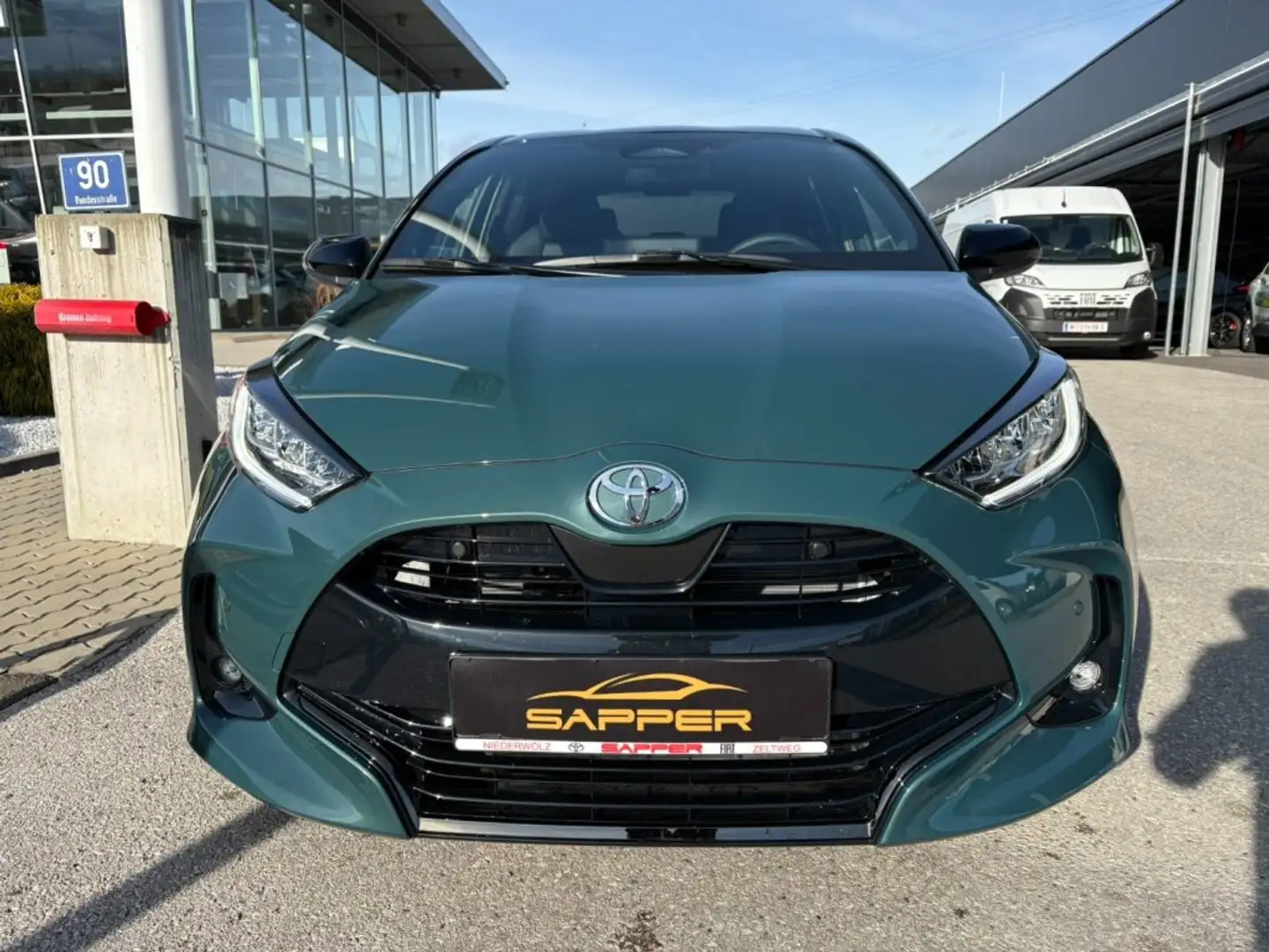 Toyota Yaris - 1,5 l, 130 PS 5-tg. Style Groen - 2