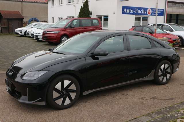 Imagine Hyundai IONIQ 6 Dynamiq Elektro 77kWh Wärmepumpe