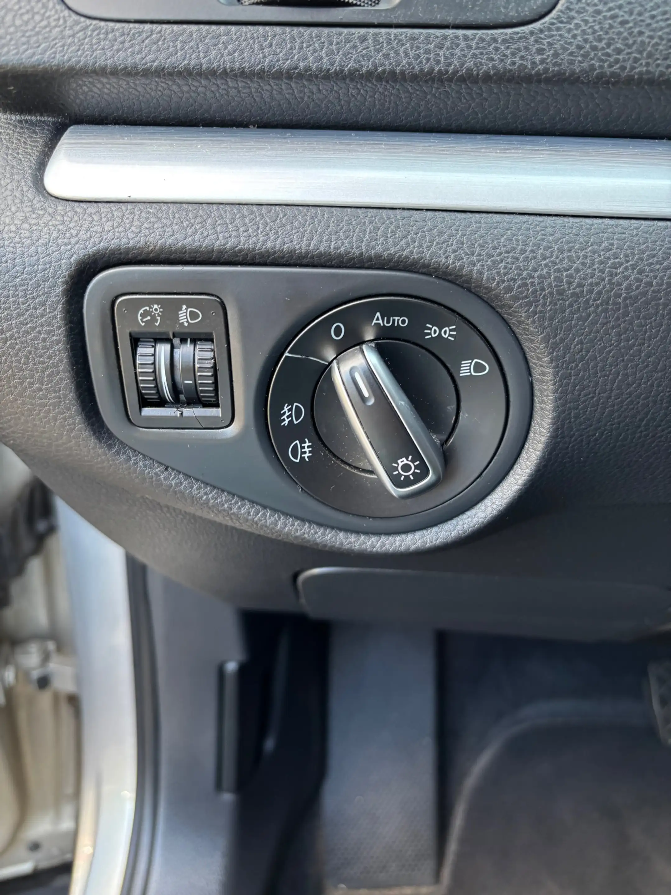 Volkswagen Sharan 1.4 TSI Highline 7p. — photo 23