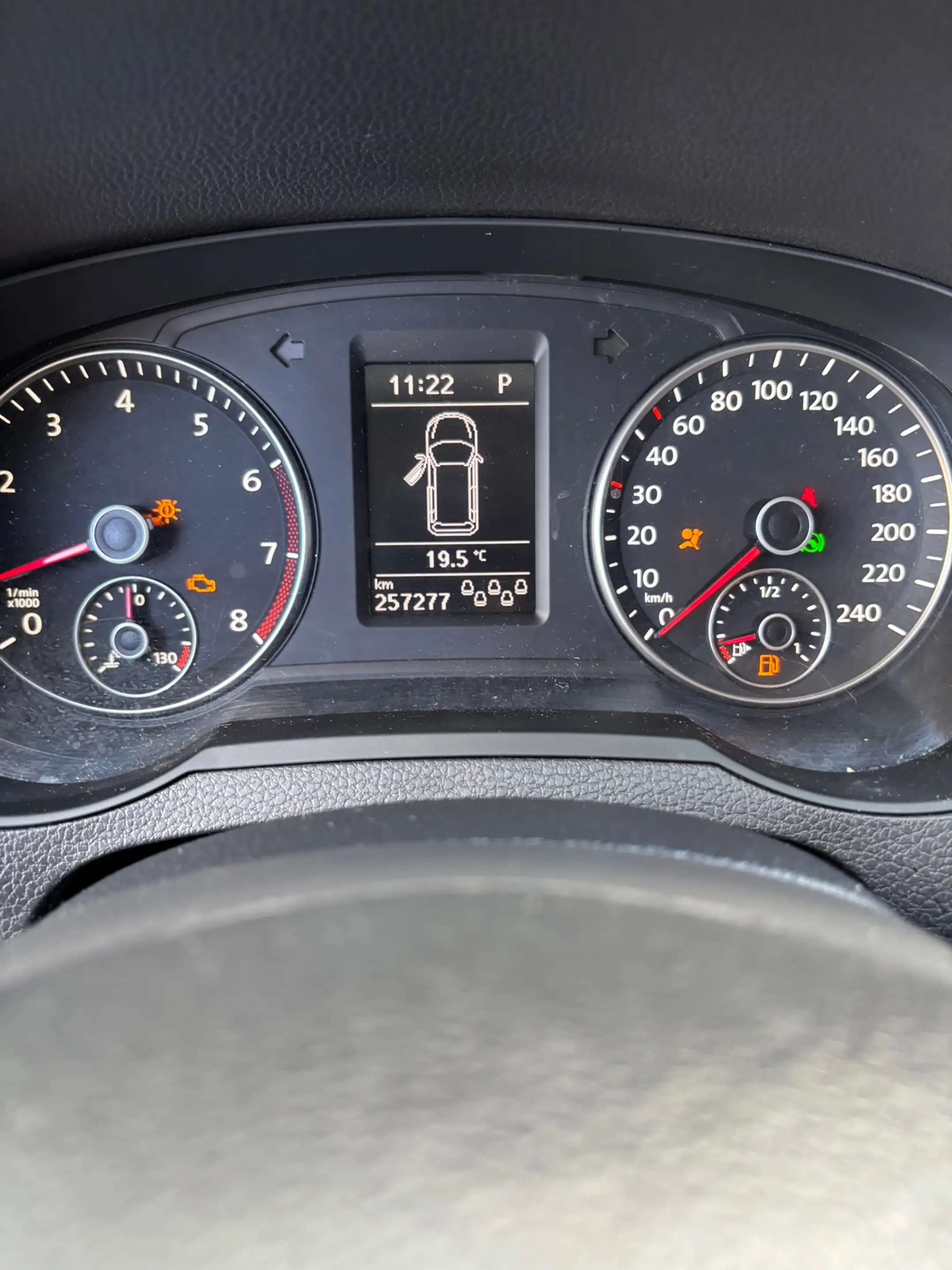 Volkswagen Sharan 1.4 TSI Highline 7p. — photo 22