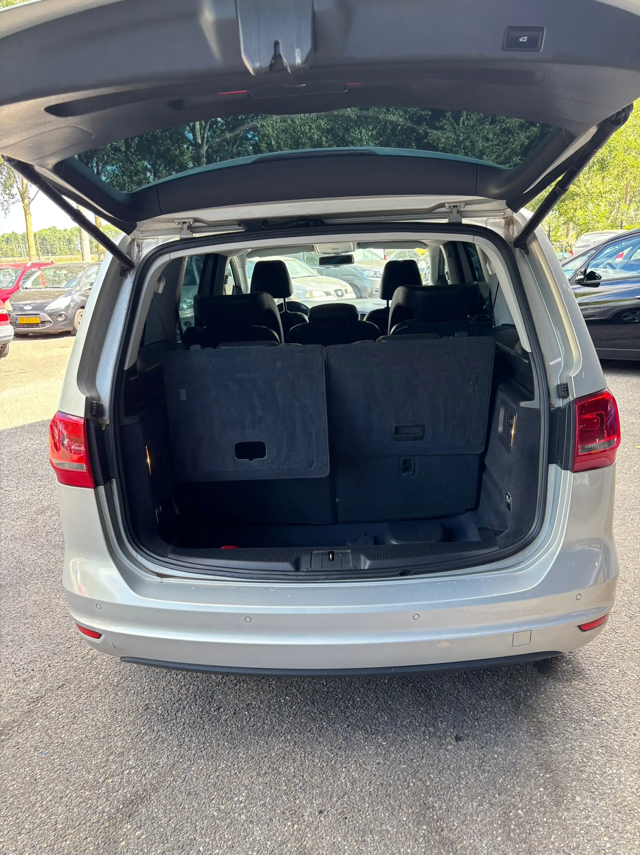 Volkswagen Sharan 1.4 TSI Highline 7p. — photo 13