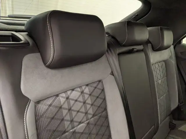 Volkswagen T-Roc view 8