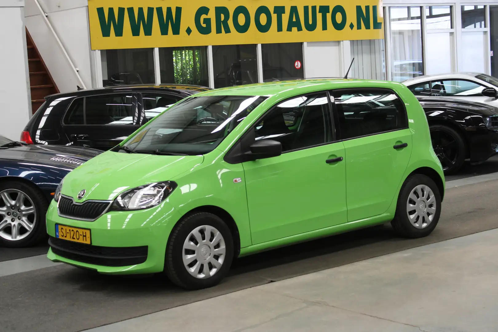 Skoda Citigo 1.0 Greentech Active NAP, Isofix, Stuurbekrachtigi Groen - 1