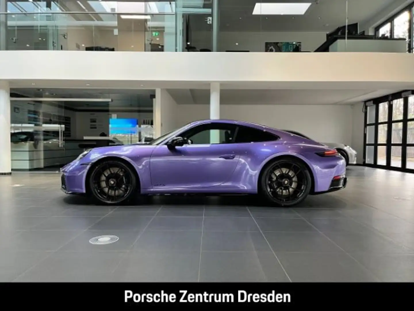 Porsche 992 -2 (911) Carrera GTS*Burmester*Lift*HD-Matr. Violett - 2