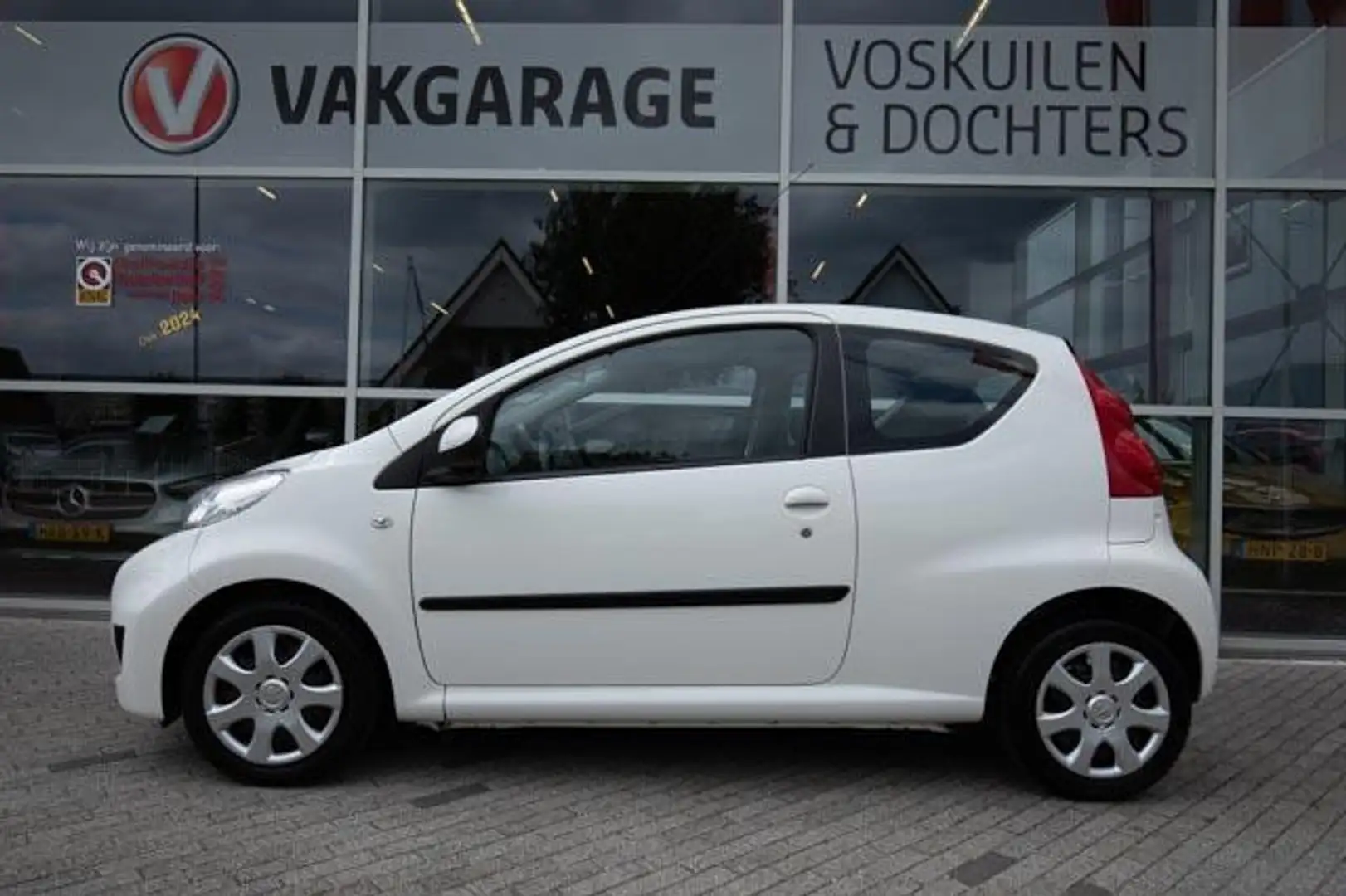 Peugeot 107 1.0-12V XS | Airco | Isofix Wit - 2