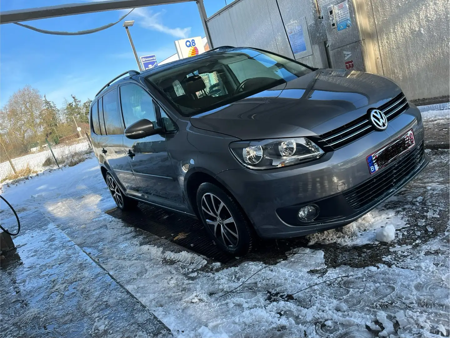 Volkswagen Touran 1.6 CR TDi Highline 7pl. Grijs - 2