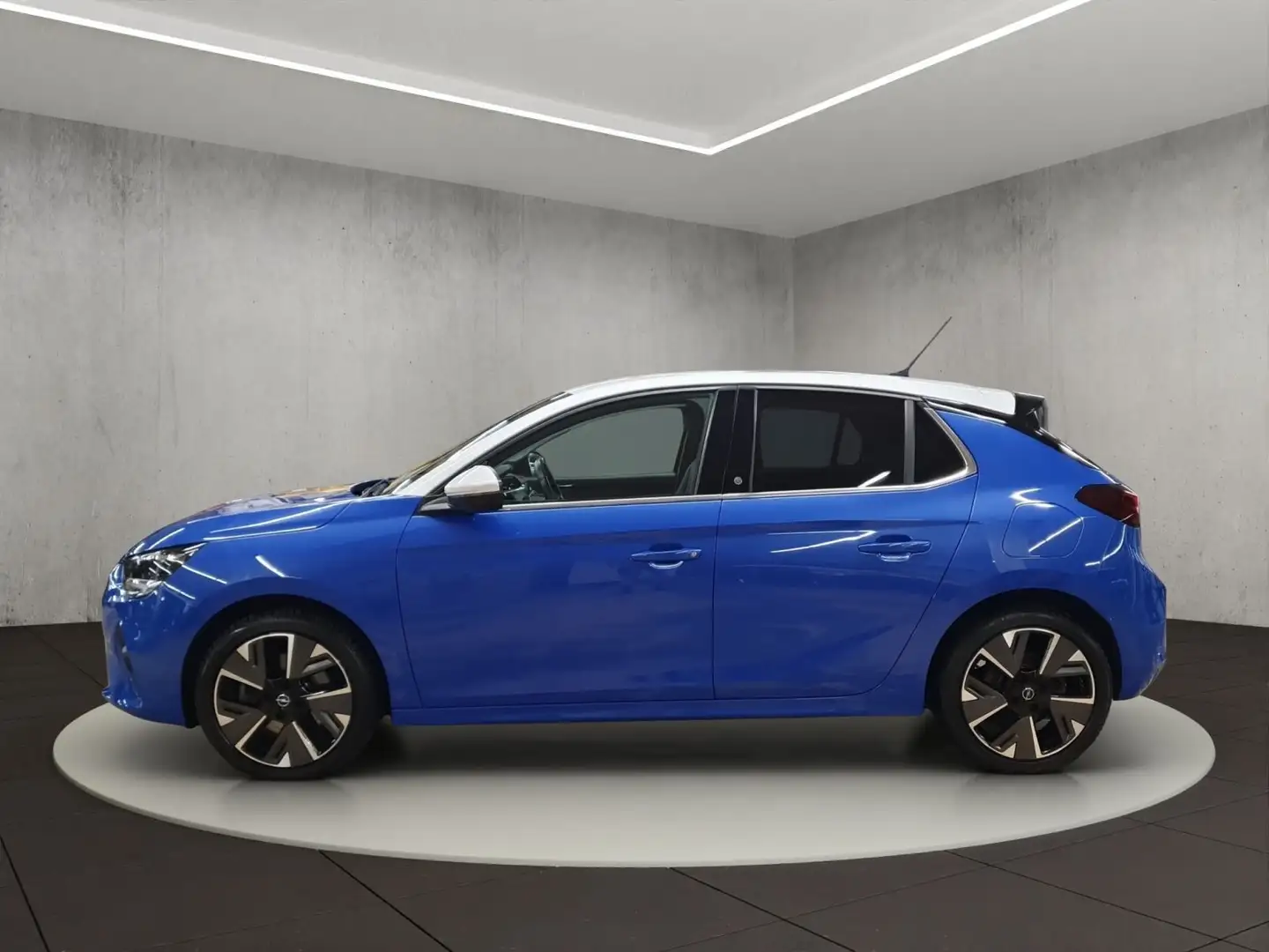 Opel Corsa F e First Edition Blau - 2