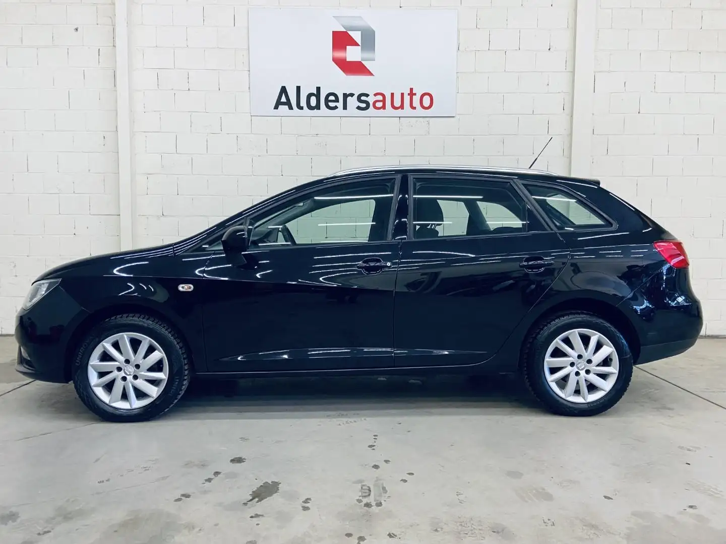 SEAT Ibiza ST 1.2 TSI Style 105 PK Cruise Bluetooth Climate c Zwart - 2