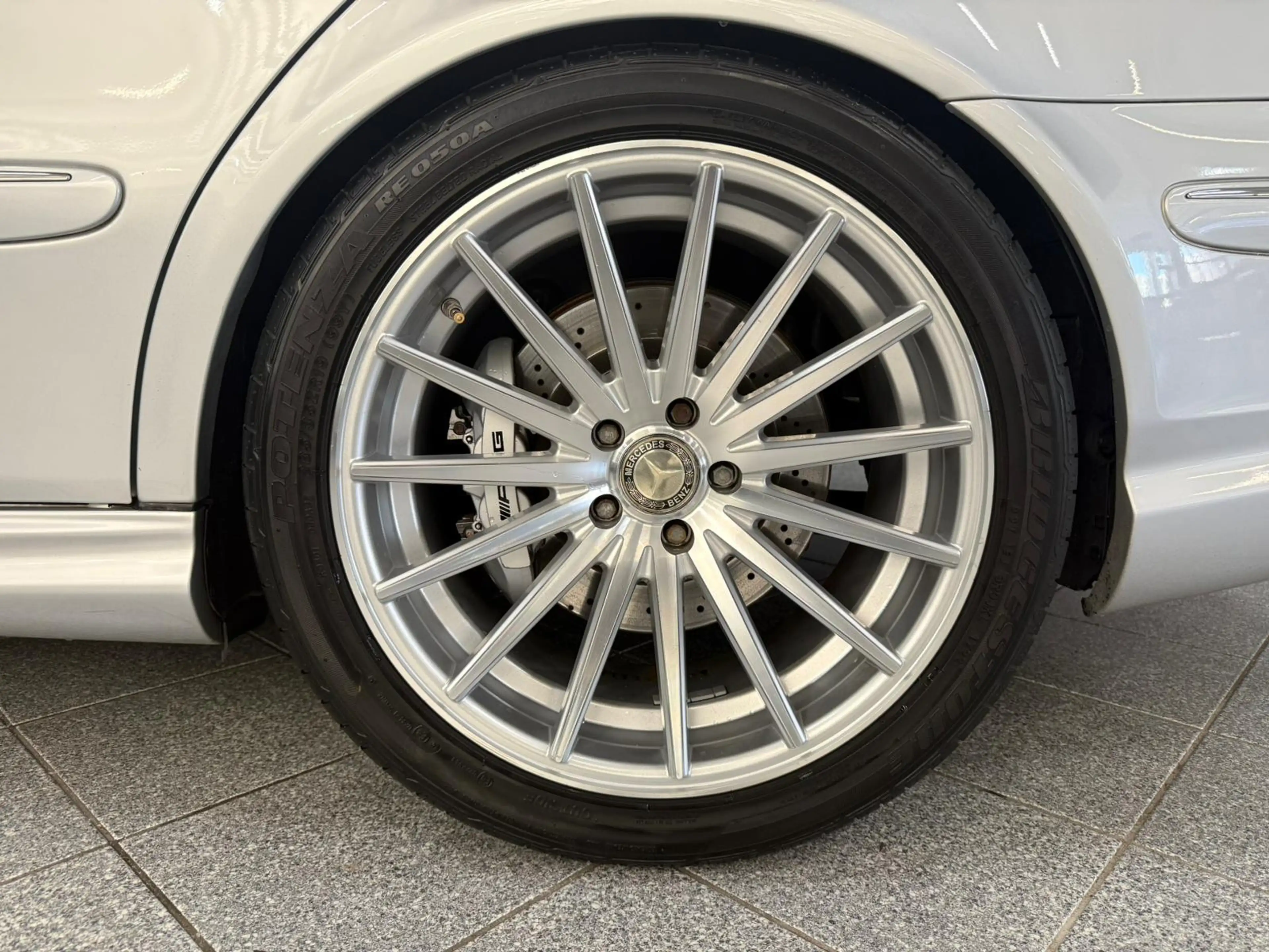 Mercedes-Benz E 63 AMG Pano|Camera — photo 8