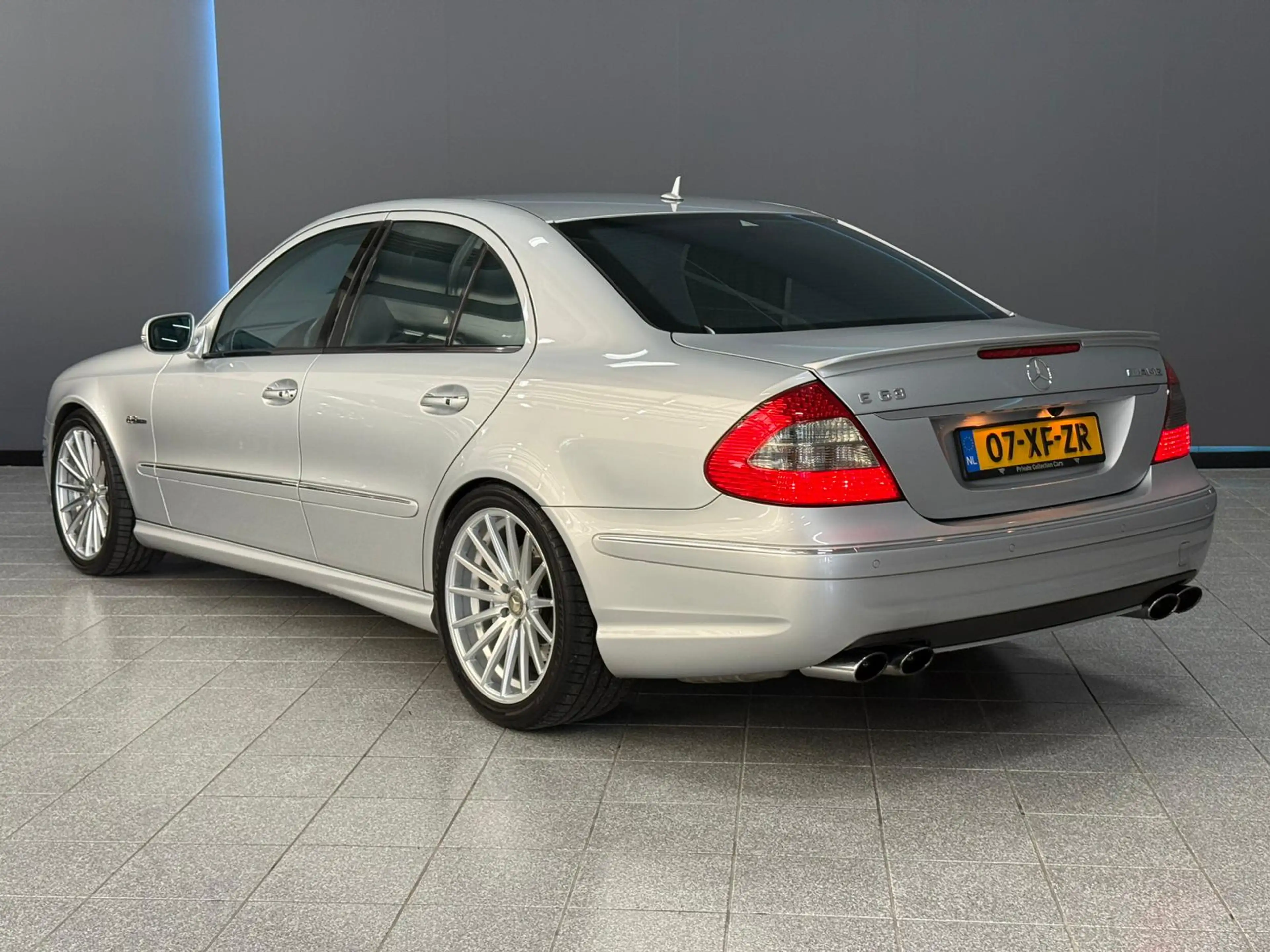 Mercedes-Benz E 63 AMG Pano|Camera — photo 25