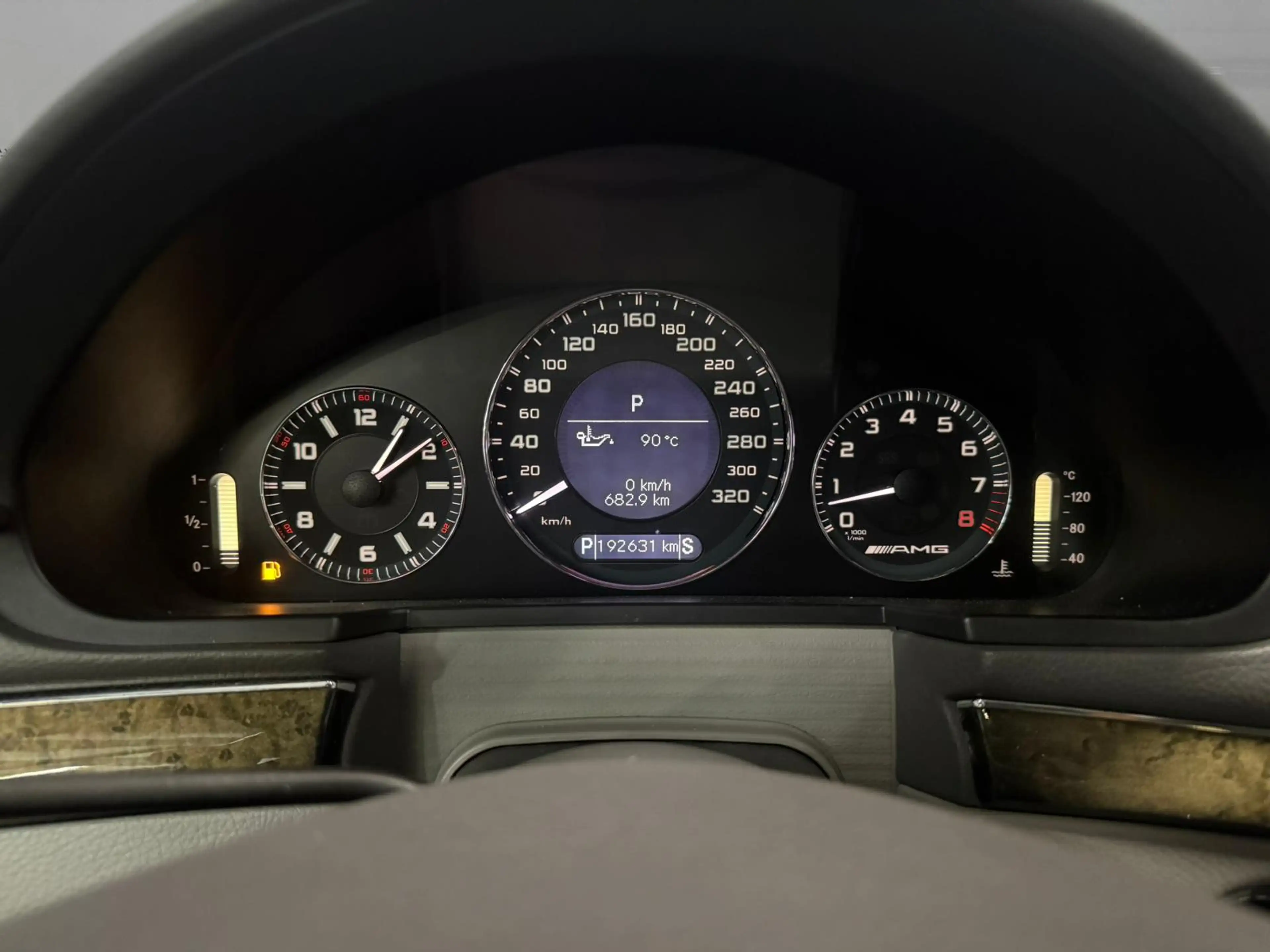 Mercedes-Benz E 63 AMG Pano|Camera — photo 13