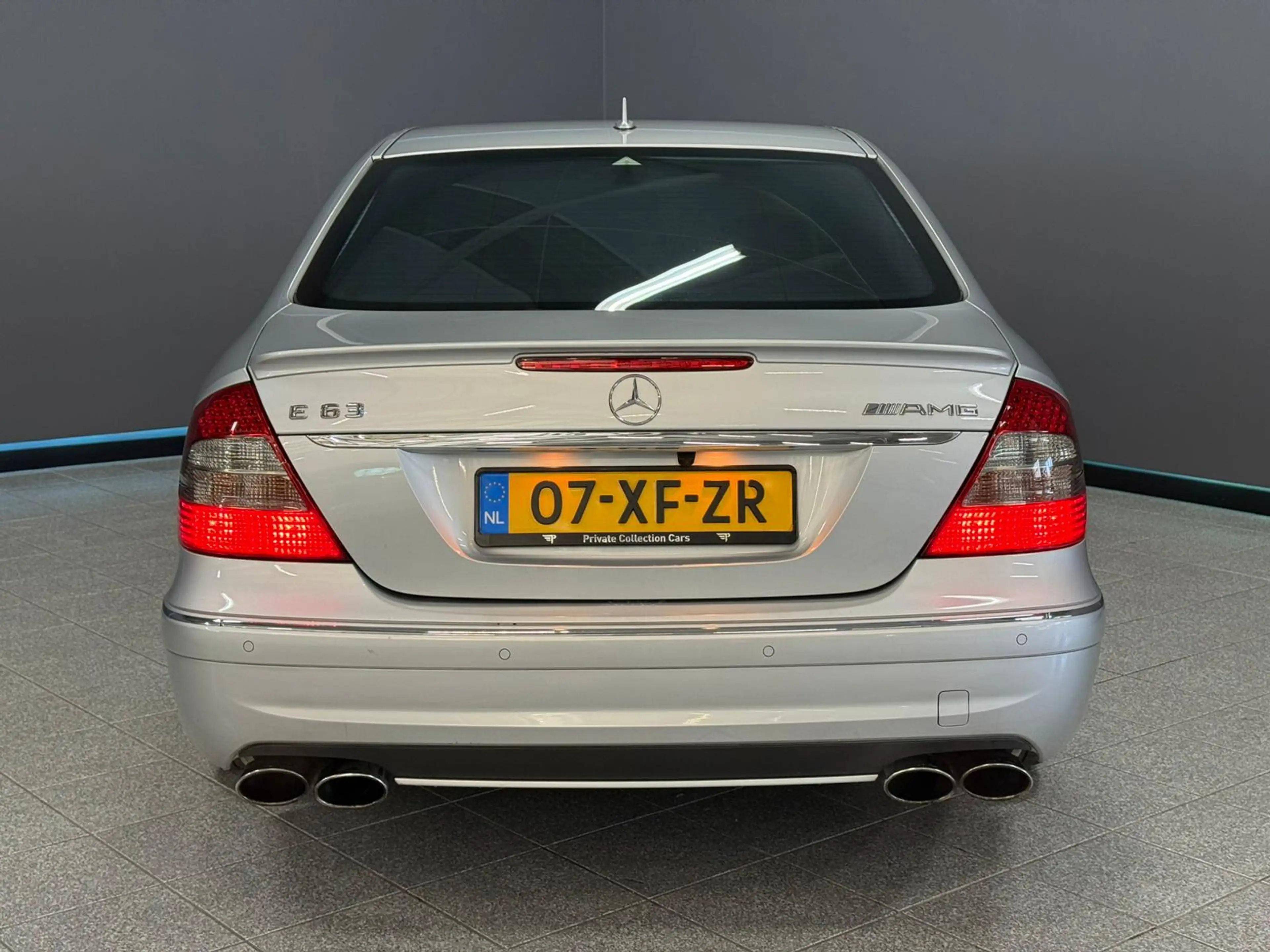 Mercedes-Benz E 63 AMG Pano|Camera — photo 6