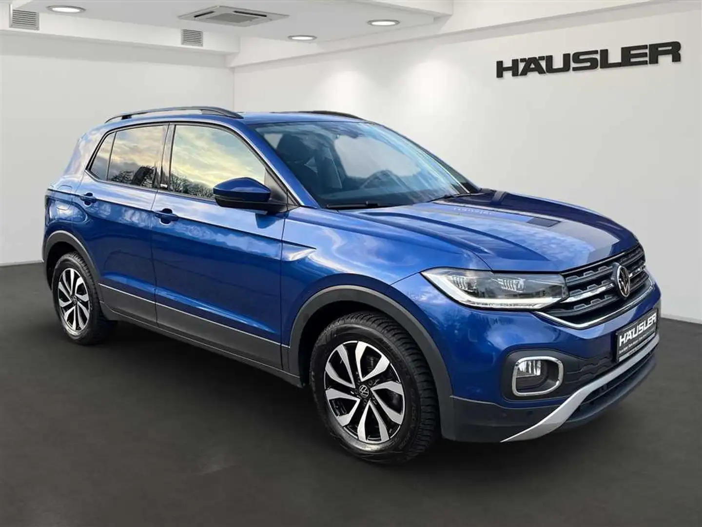 Volkswagen T-Cross 1.0 TSI Active mit Navi*SHZ*PDC*RFK Blauw - 2