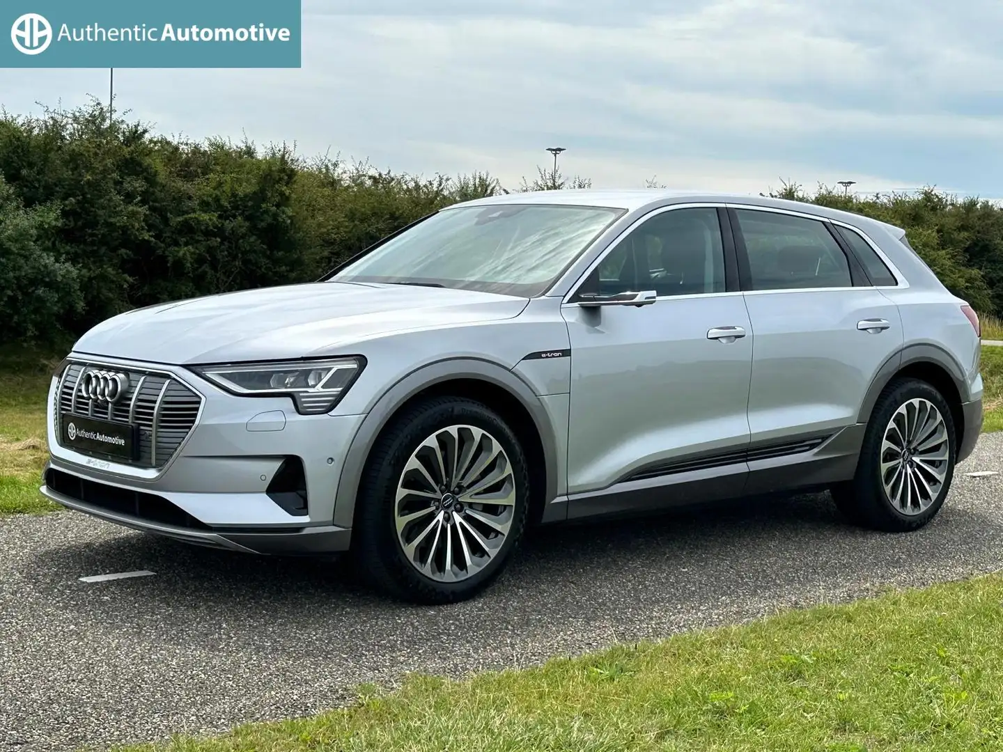 Audi e-tron 55 Quattro advanced 95 kWh Virtuele spiegels BTW Zilver - 2