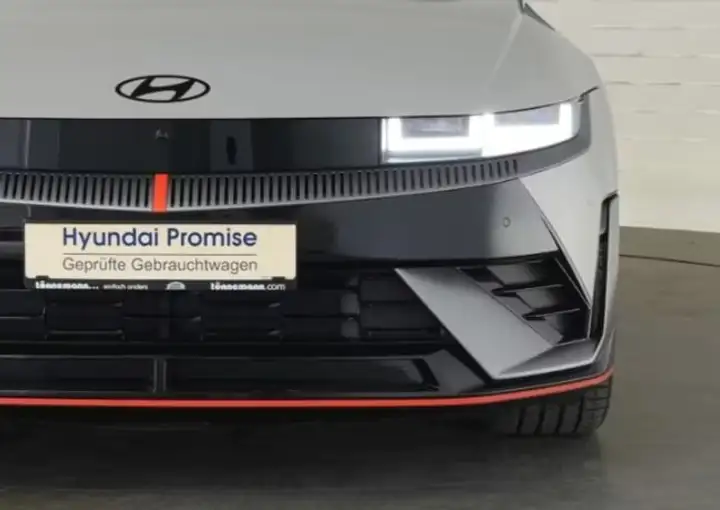 Hyundai Ioniq 2025, foto 14