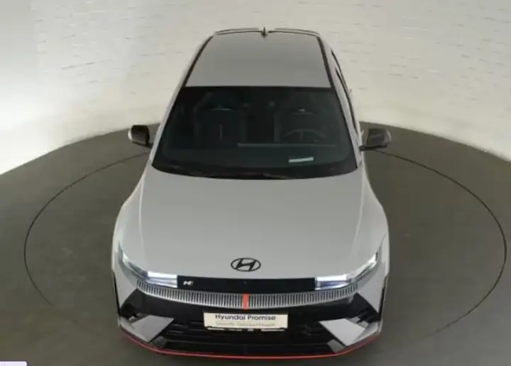 Hyundai Ioniq 2025, foto 12