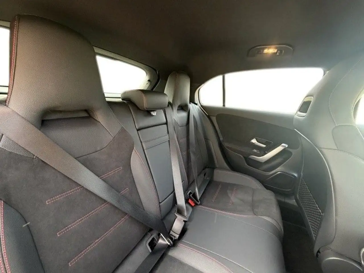 Mercedes-Benz A-Class e, миниатюра 12