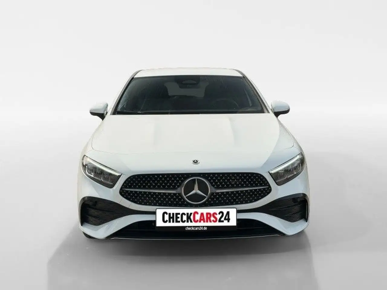 Mercedes-Benz A-Class e, миниатюра 4