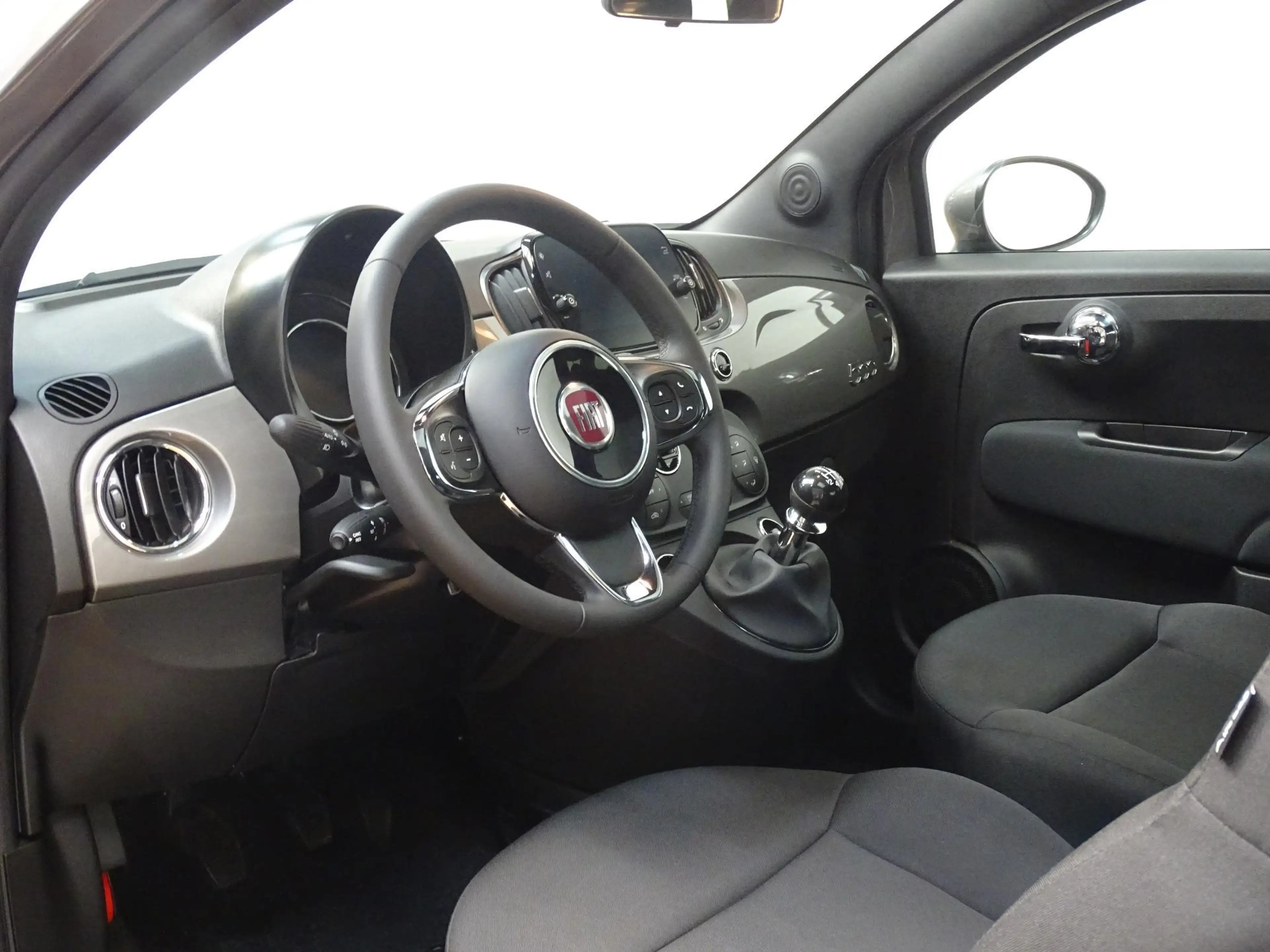 Fiat 500 1.0 Hybrid 69pk 6MT - Navi - CarPlay - Climate - P — photo 10