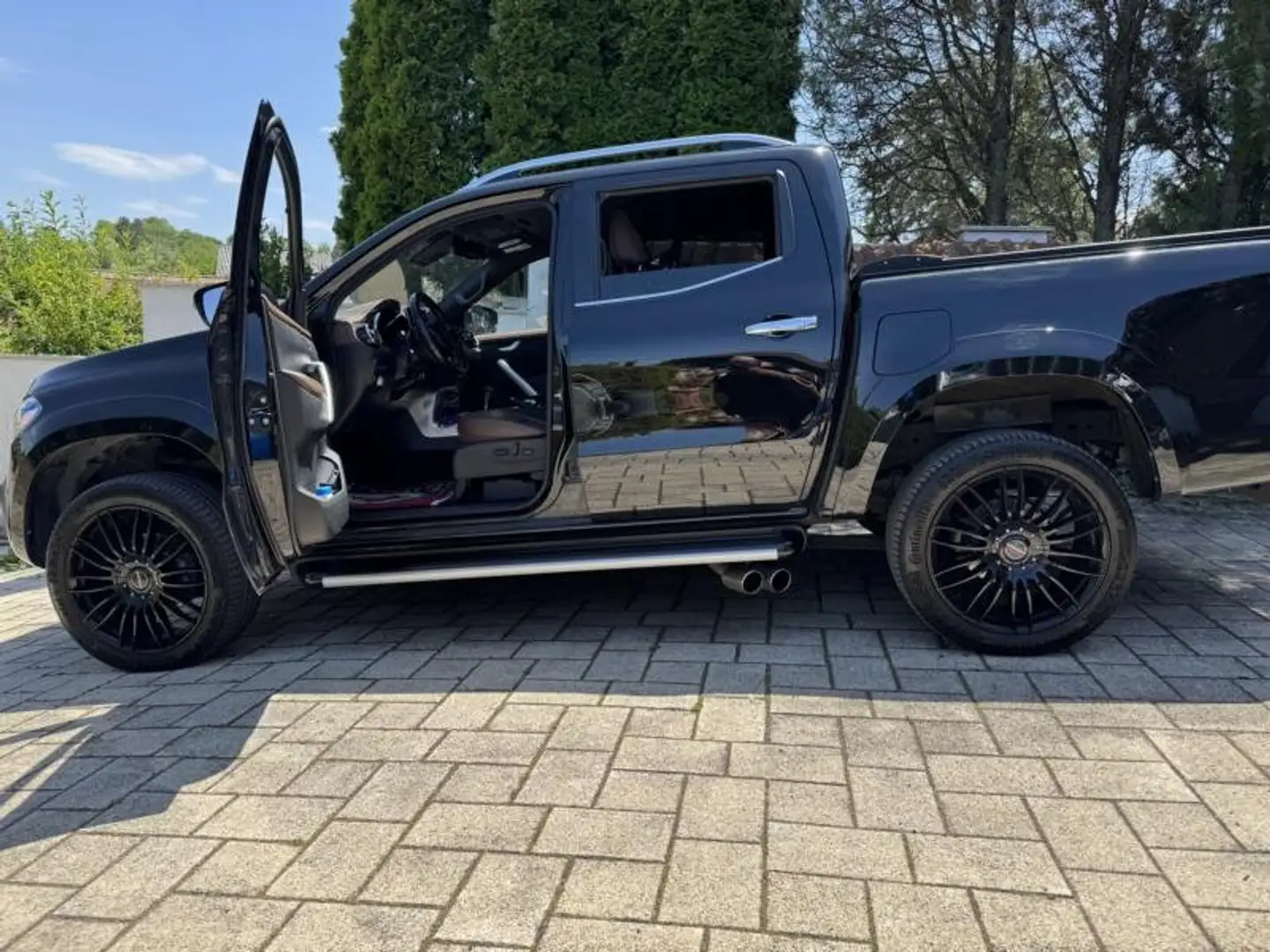 Mercedes-Benz X 350 Schwarz - 1