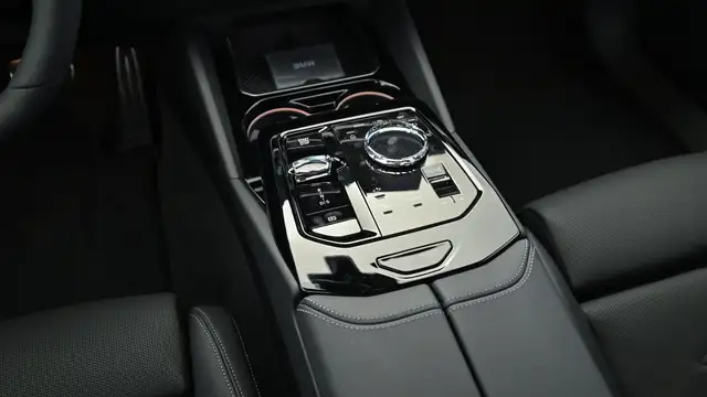 BMW 540 d xDrive M-Sportpaket Pro Ansicht 18