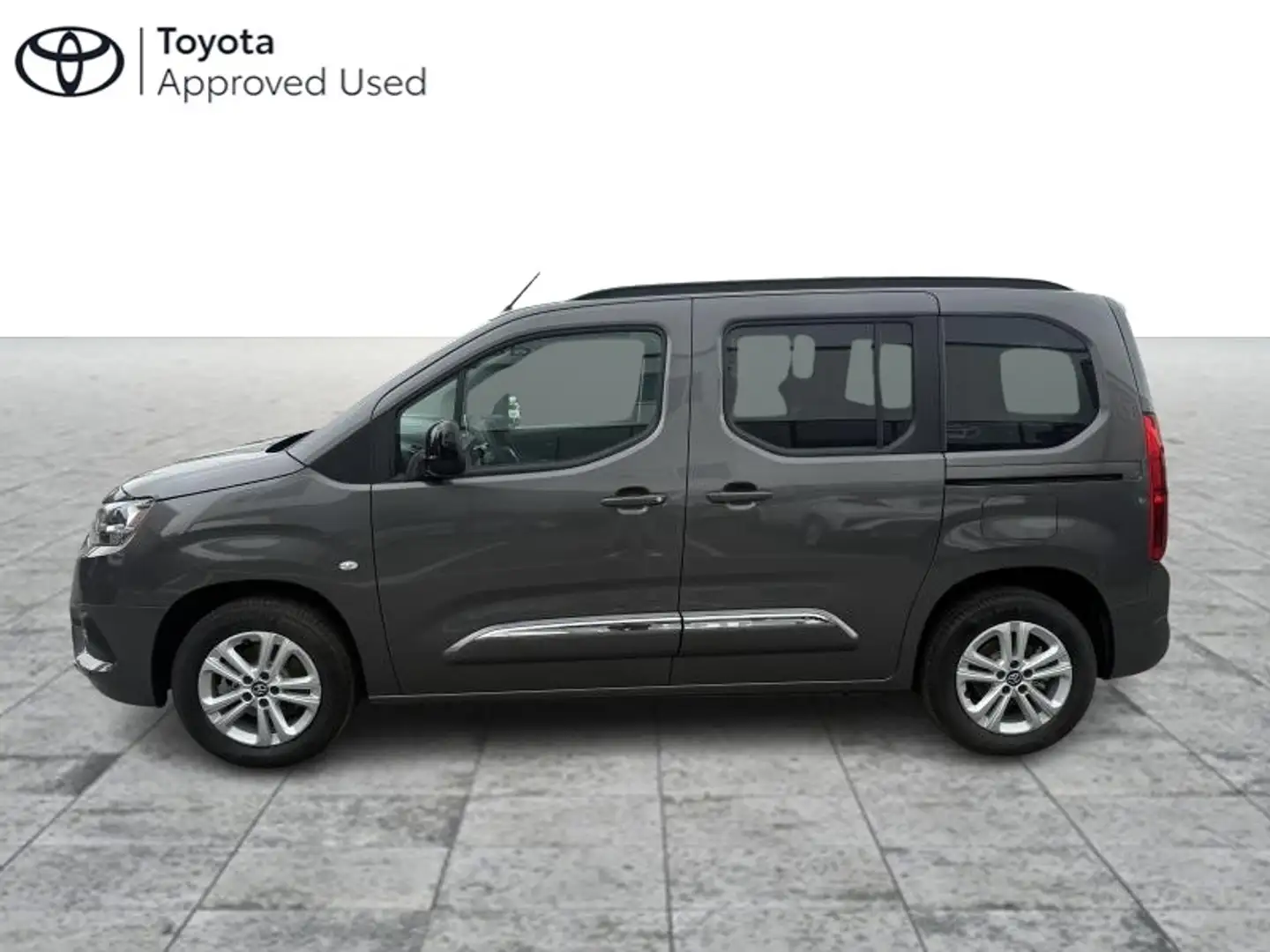 Toyota Verso SWB 1.2L Petrol M/T MPV Šedá - 2