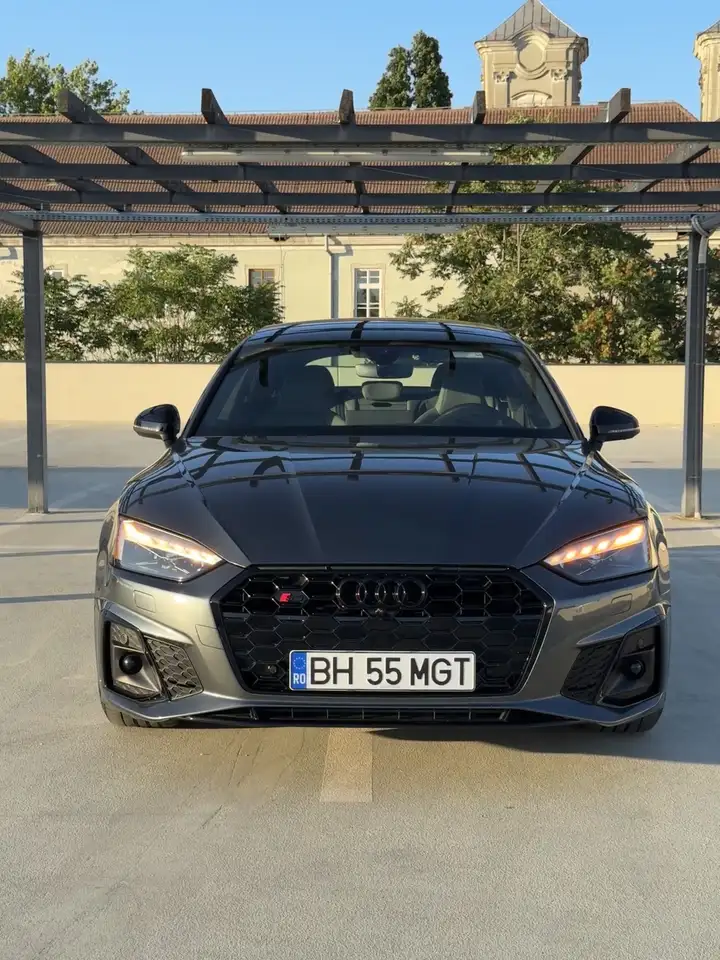 Audi S5