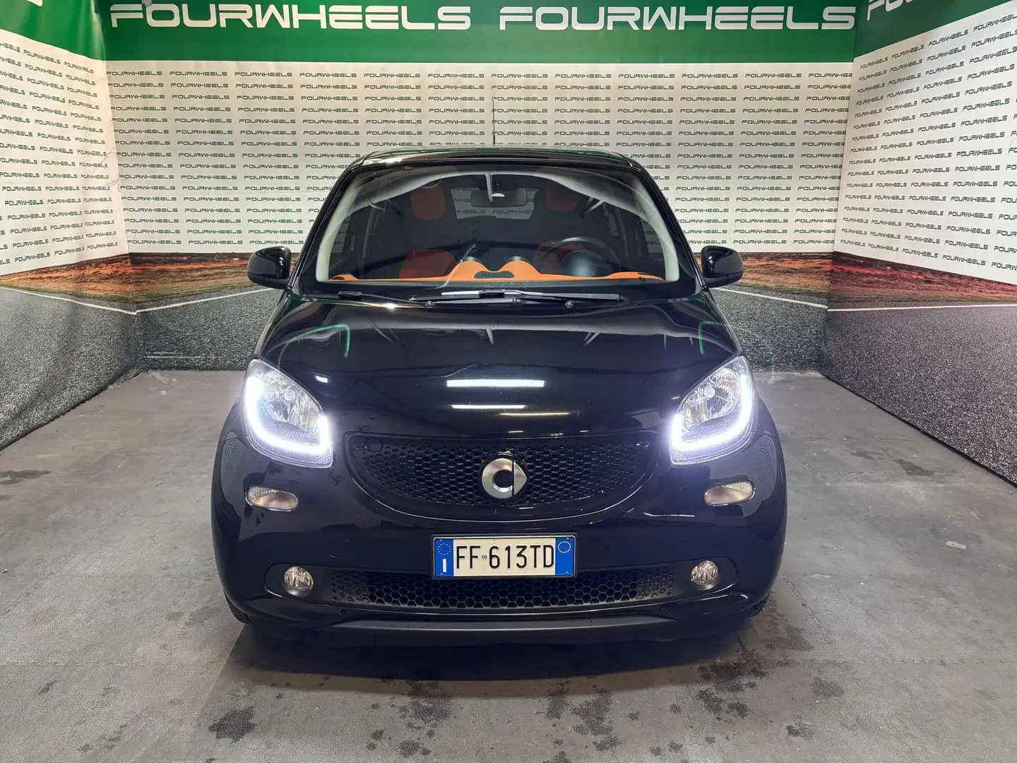 smart forFour Forfour 1.0 Passion 71cv Schwarz - 1