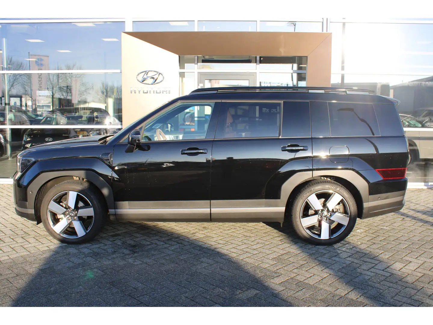 Hyundai SANTA FE 1.6 T-GDI PHEV Premium Plus 4WD| SNEL LEVERBAAR| 7 Nero - 2