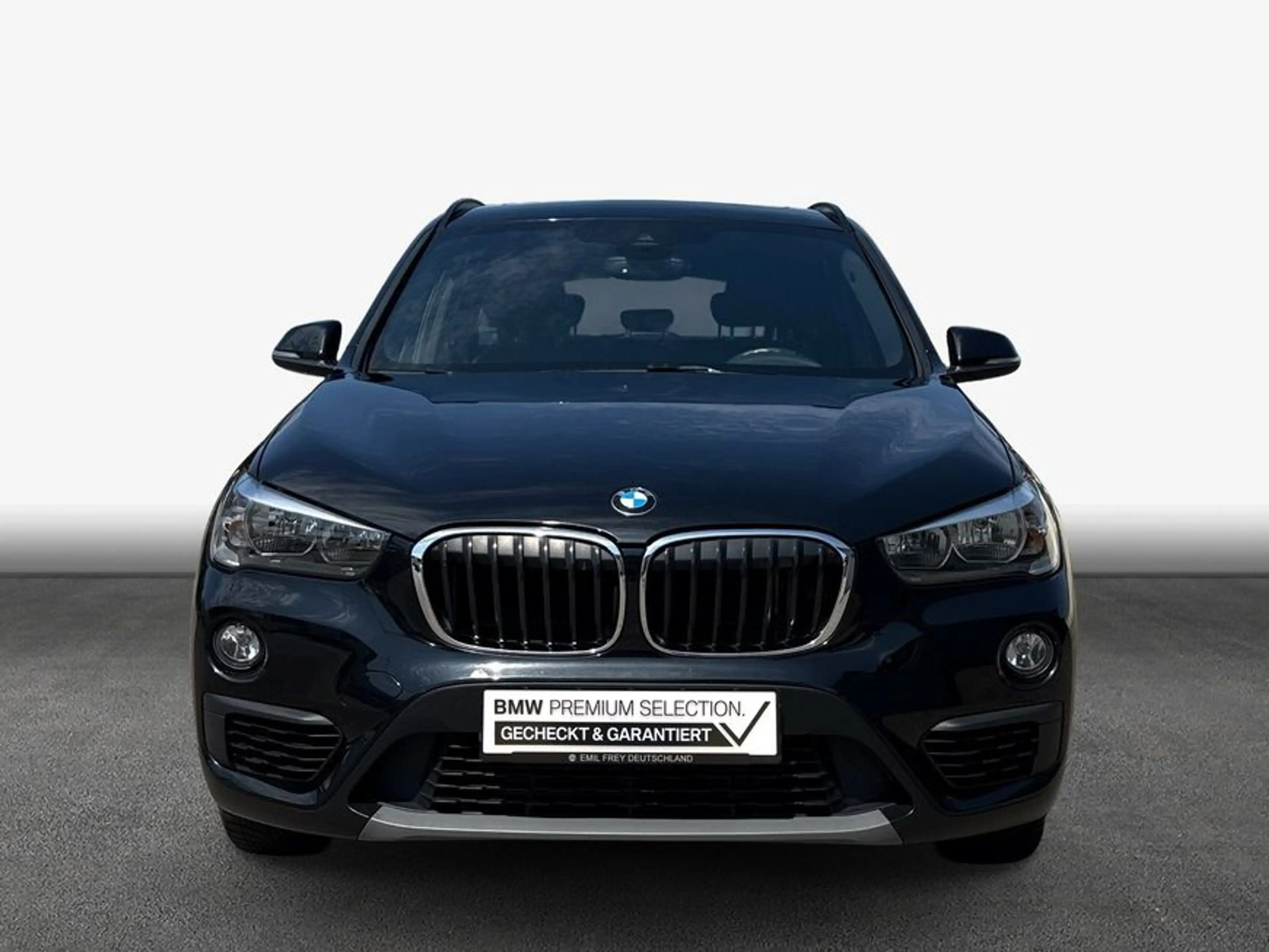 BMW X1 sDrive20i Aut. Advantage Pano Navi Sitzheizung — photo 4