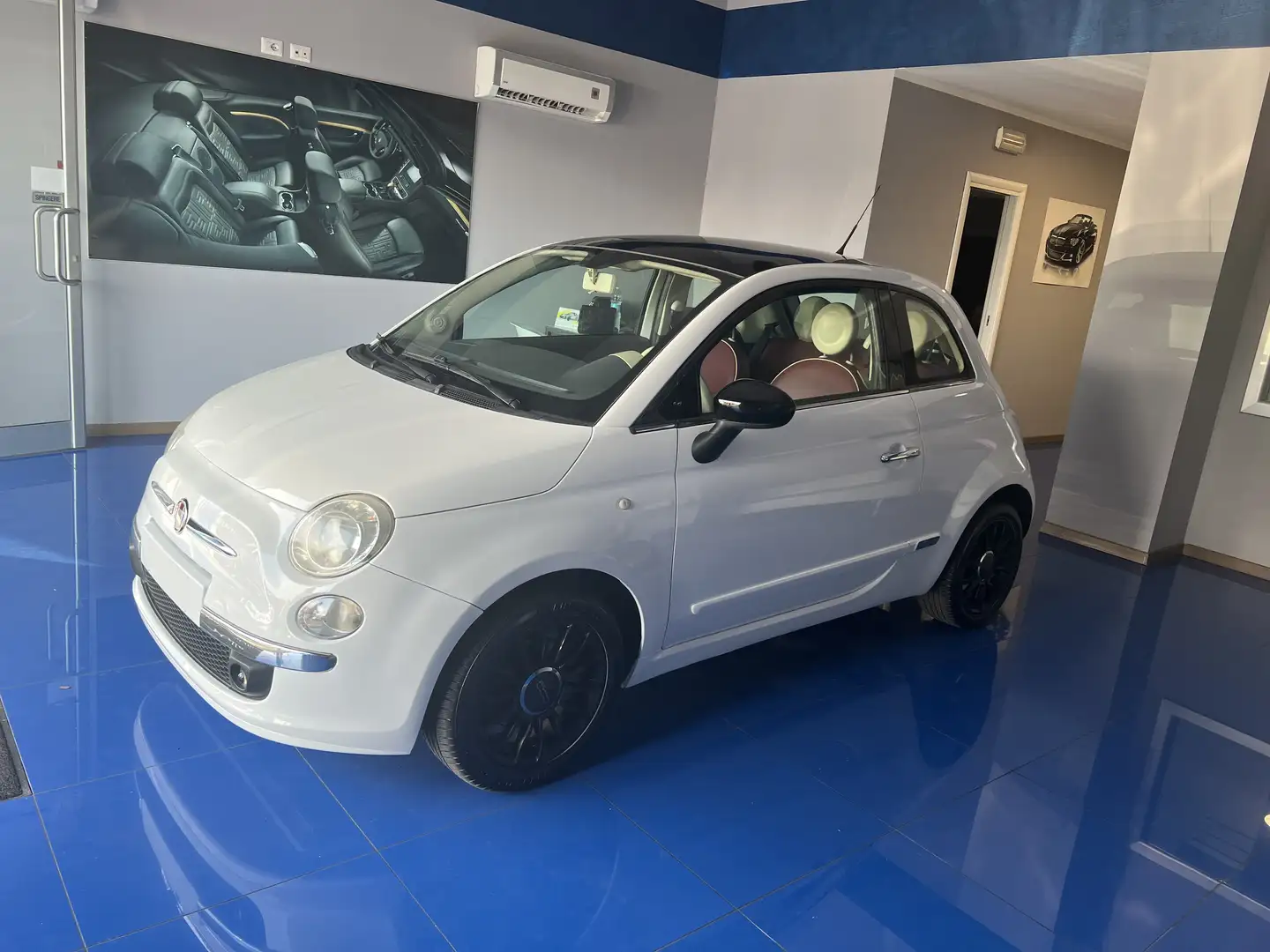 Fiat 500 1.3 mjt 16v Lounge 95cv Wit - 2