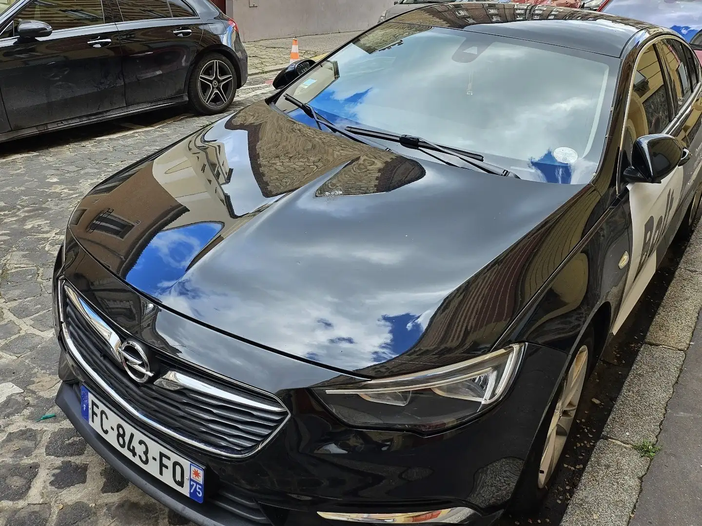 Opel Insignia Grand Sport 1.6 Diesel 136 ch BVA6 Innovation Busi Noir - 1