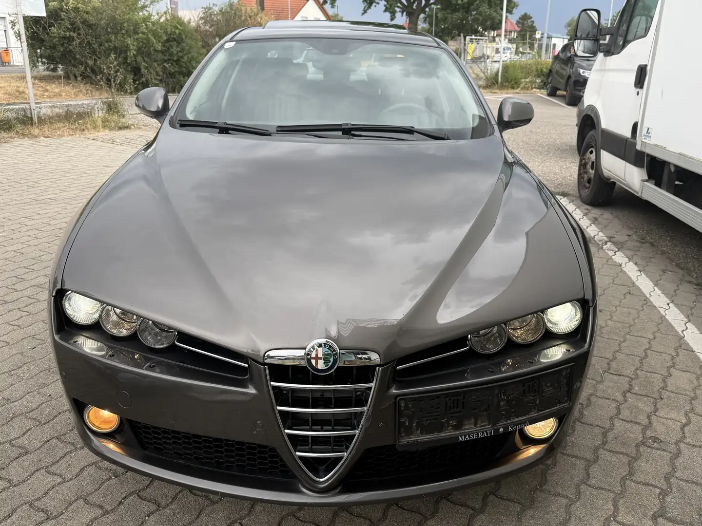 Alfa Romeo 159 3,2 JTS Twin Phaser Q4 Distinctive Distincinctive Grau - 1