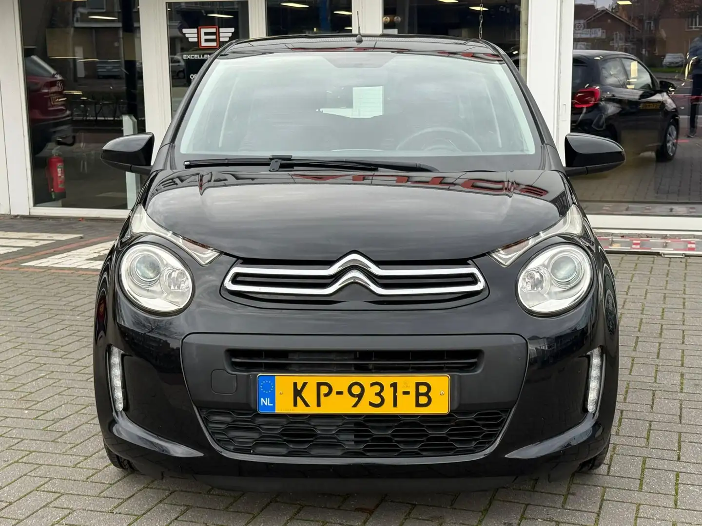 Citroen C1 1.0 e-VTi Feel - 5 Deurs - Airco Zwart - 2