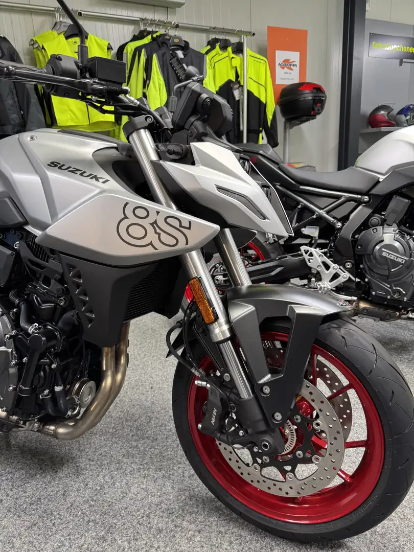 Suzuki GSX 8S 1985,-€ Preisvorteil, NT Umbau und LED Blinker Silber - 2