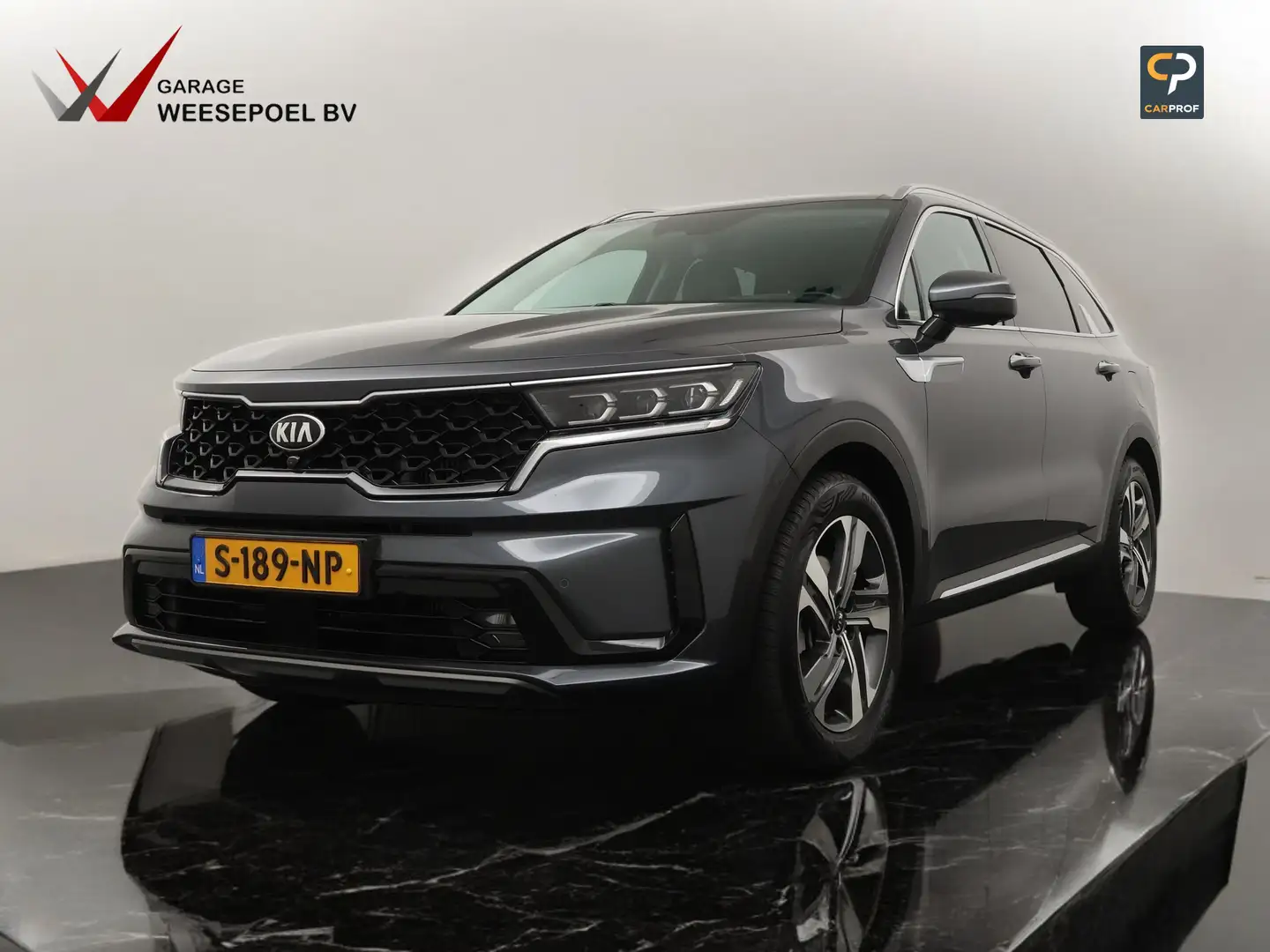 Kia Sorento 1.6 T-GDI Plug-in Hybrid 4WD ExecutiveLine 5-P - P Grijs - 1