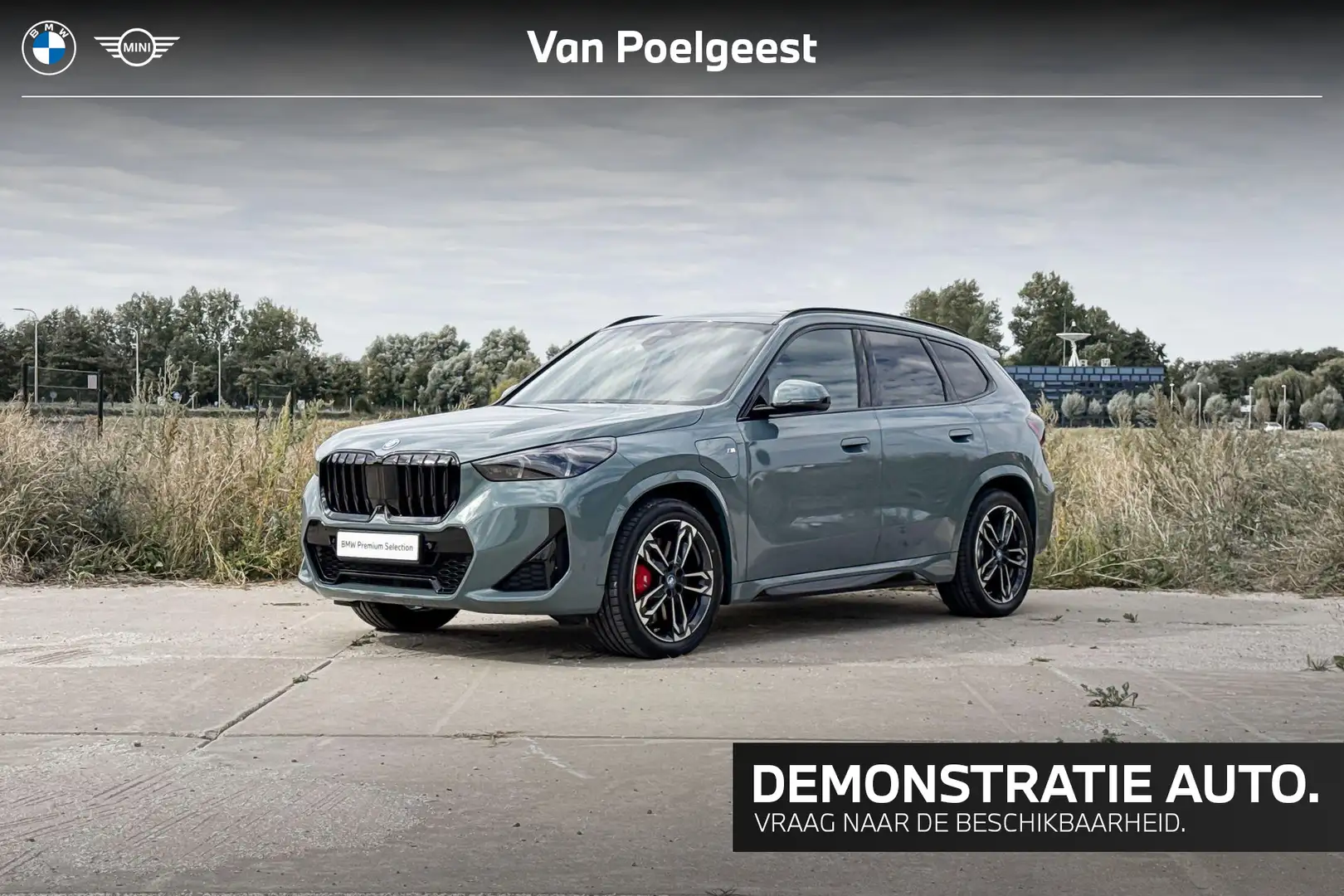 BMW X1 xDrive25e | M Sport | Glazen Panoramadak | Stoelve Vert - 1