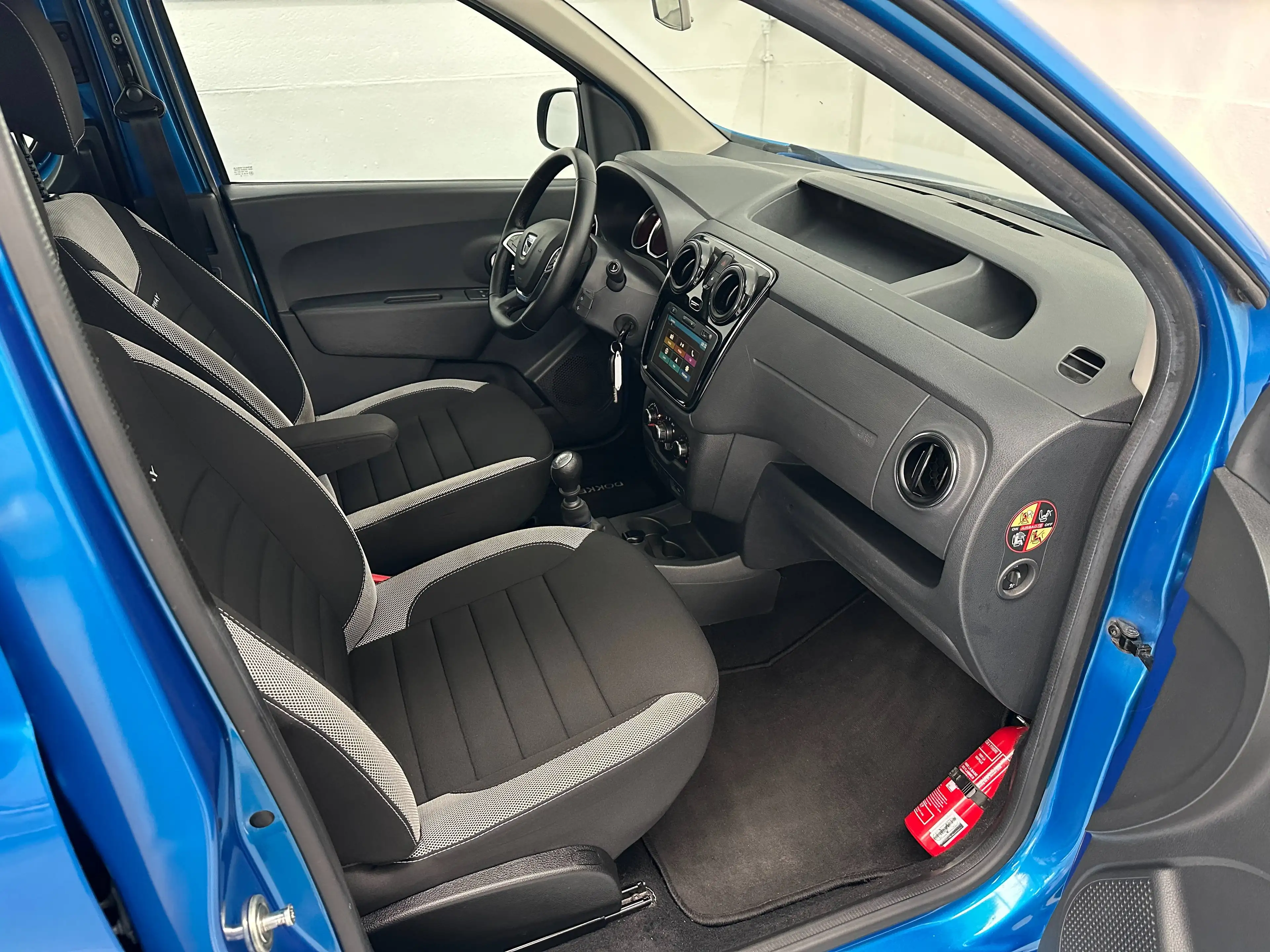 Dacia Dokker 1.5dCi *STEPWAY* NEW DISTRIBUTION! Air-co+GPS+Caméra+CarPlay. 1er Propriétaire! — photo 14