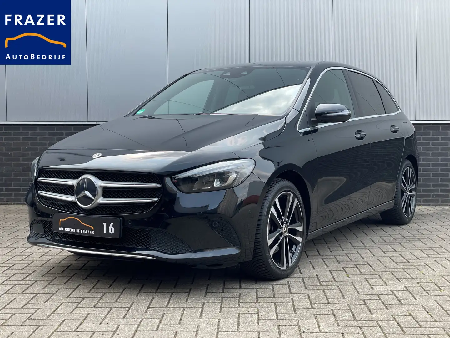 Mercedes-Benz B 200 BUSINESS AUTOMAAT / LED / CAMERA / ELEC. KLEP / RI Schwarz - 1