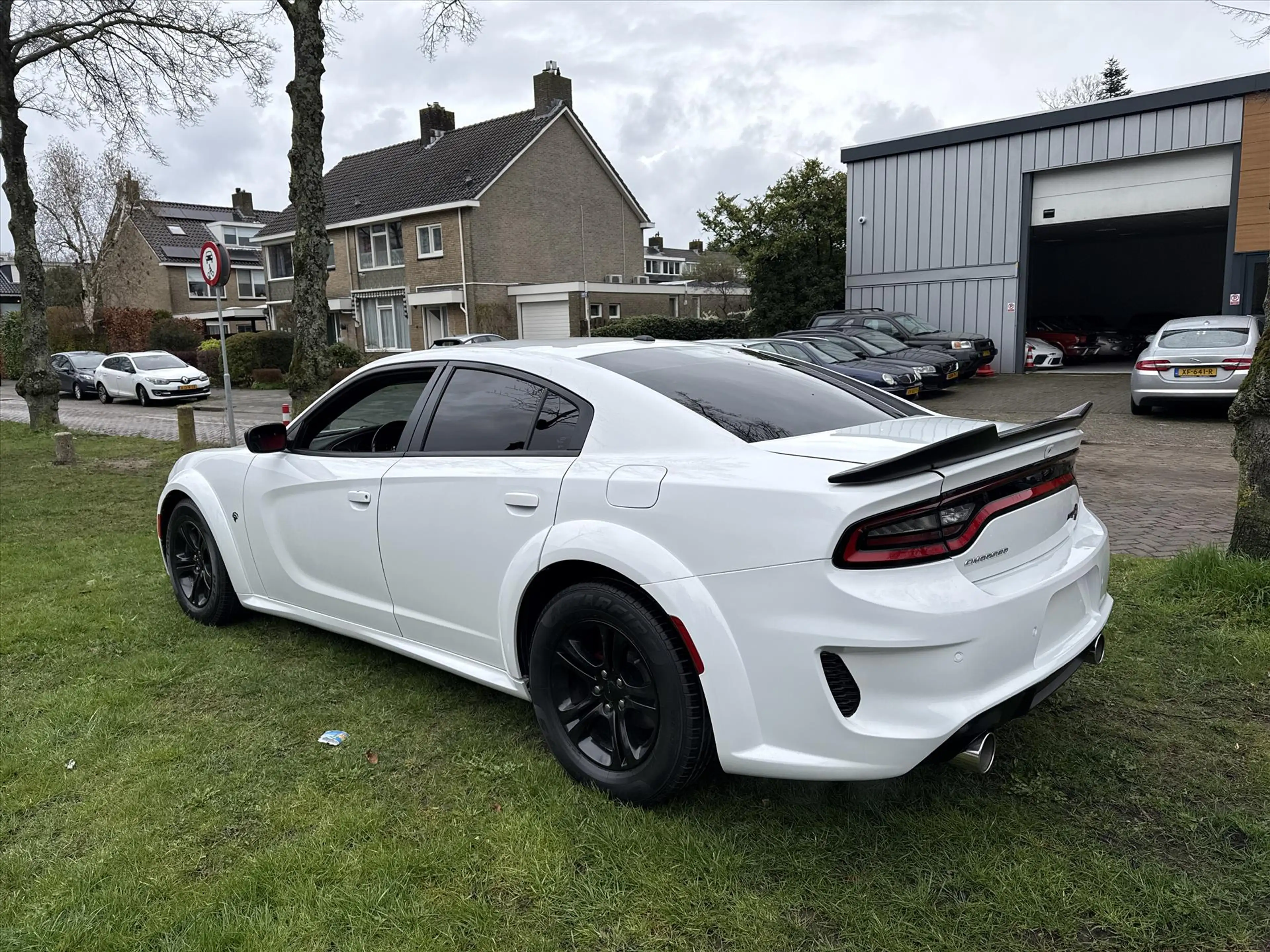 Dodge Charger SRT 3.6 DE PRIJS IS EX BTW EX BPM WE HEBBEN DE TWE — photo 12