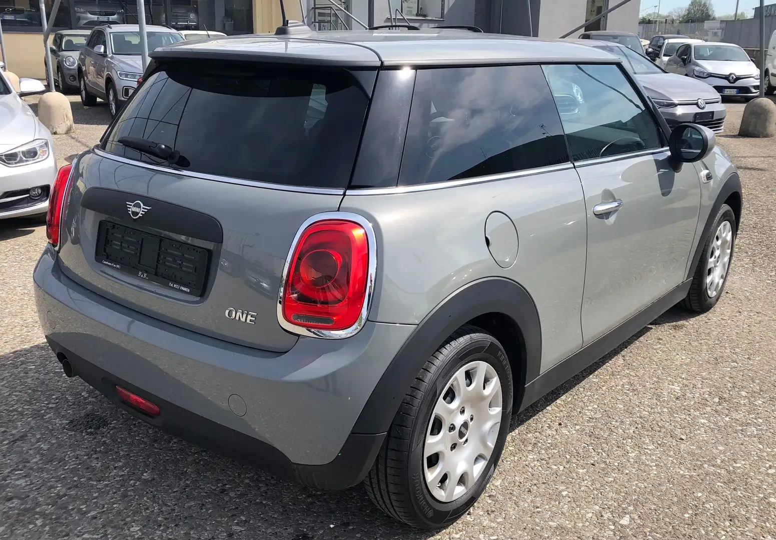 MINI One Mini 1.5  75 CV 3P Baker Street OK Neo patentati Gris - 2