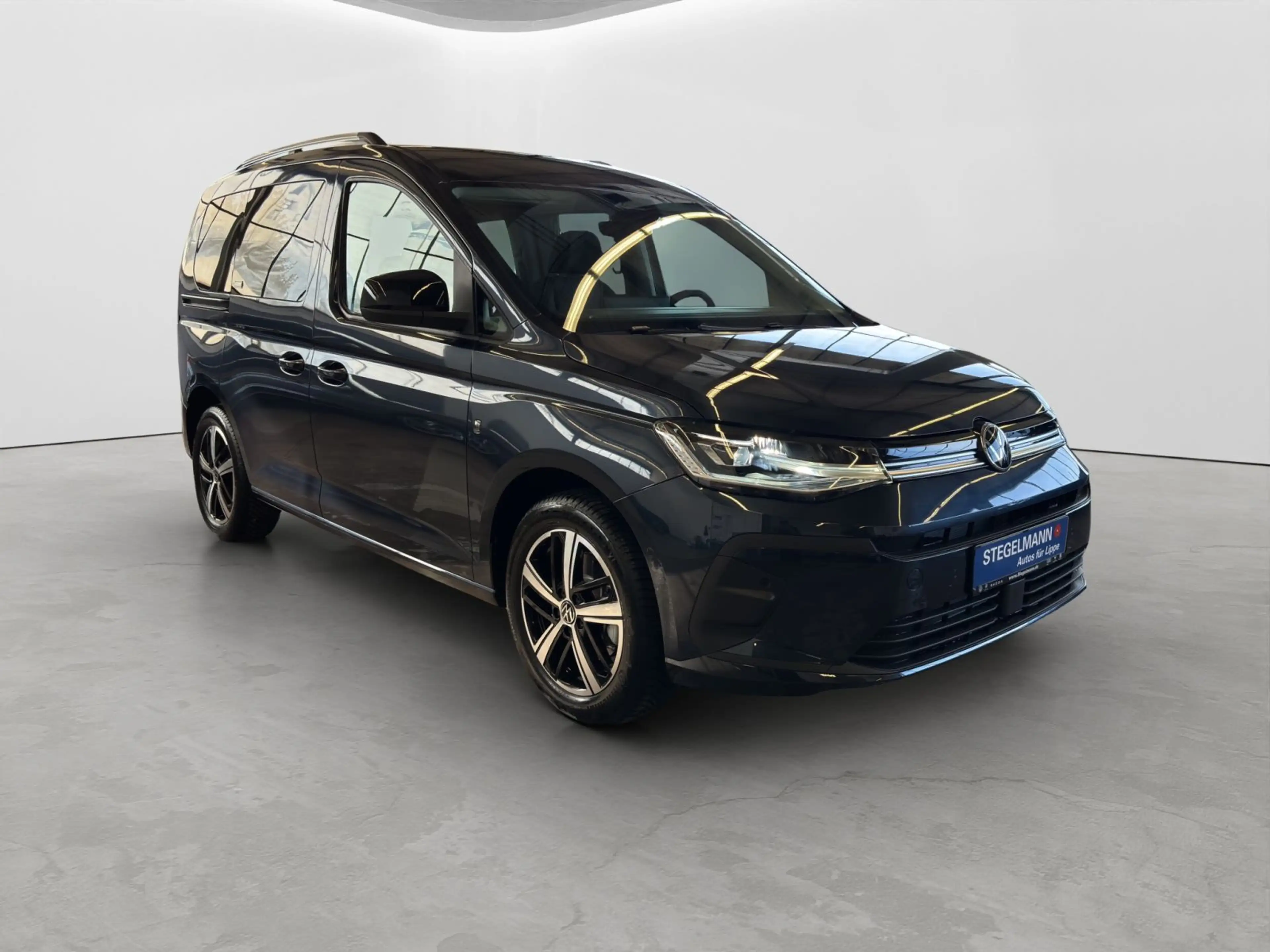 Volkswagen Caddy 1.5 TSI DSG Life — photo 8