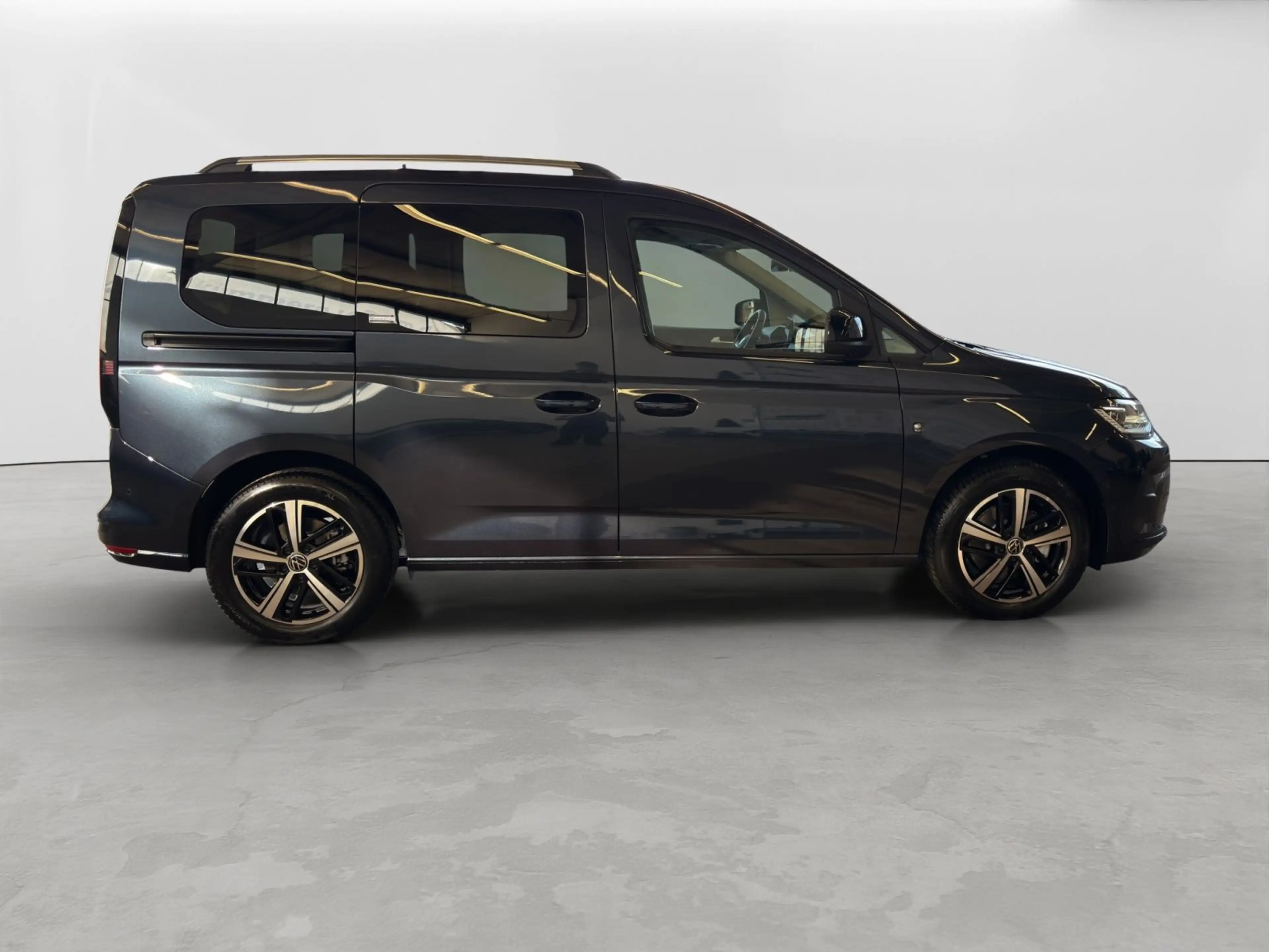 Volkswagen Caddy 1.5 TSI DSG Life — photo 7