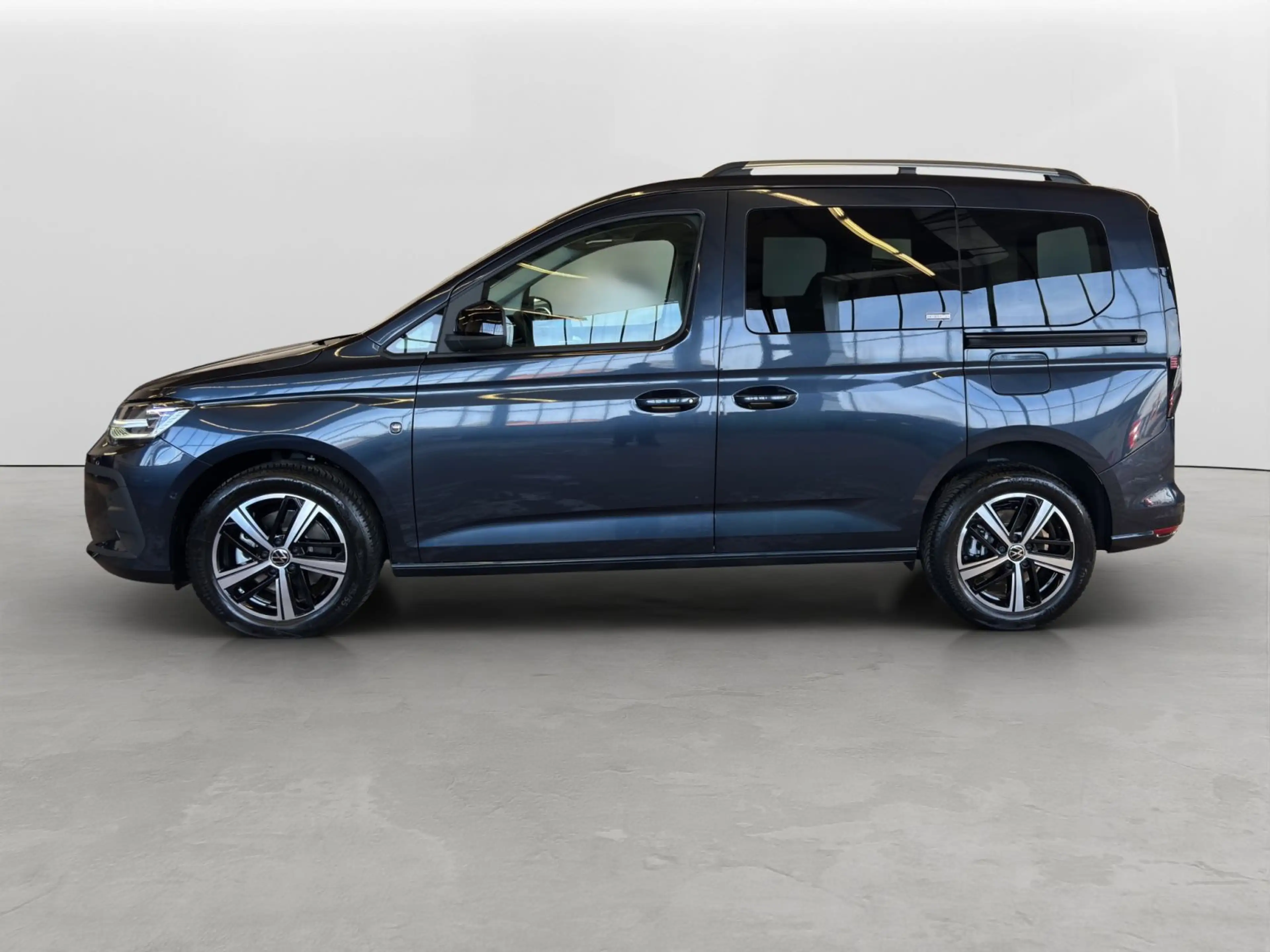 Volkswagen Caddy 1.5 TSI DSG Life — photo 3