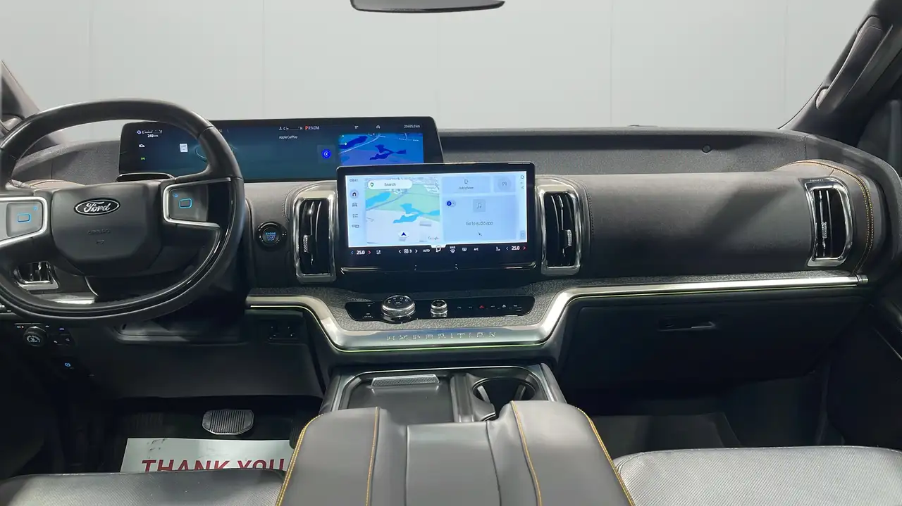 Ford Expedition снимка Ford Expedition
