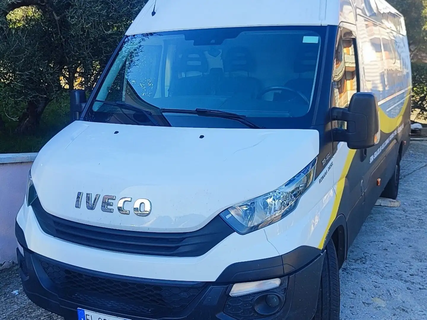 Iveco Daily Furgone isotermico Blanco - 2