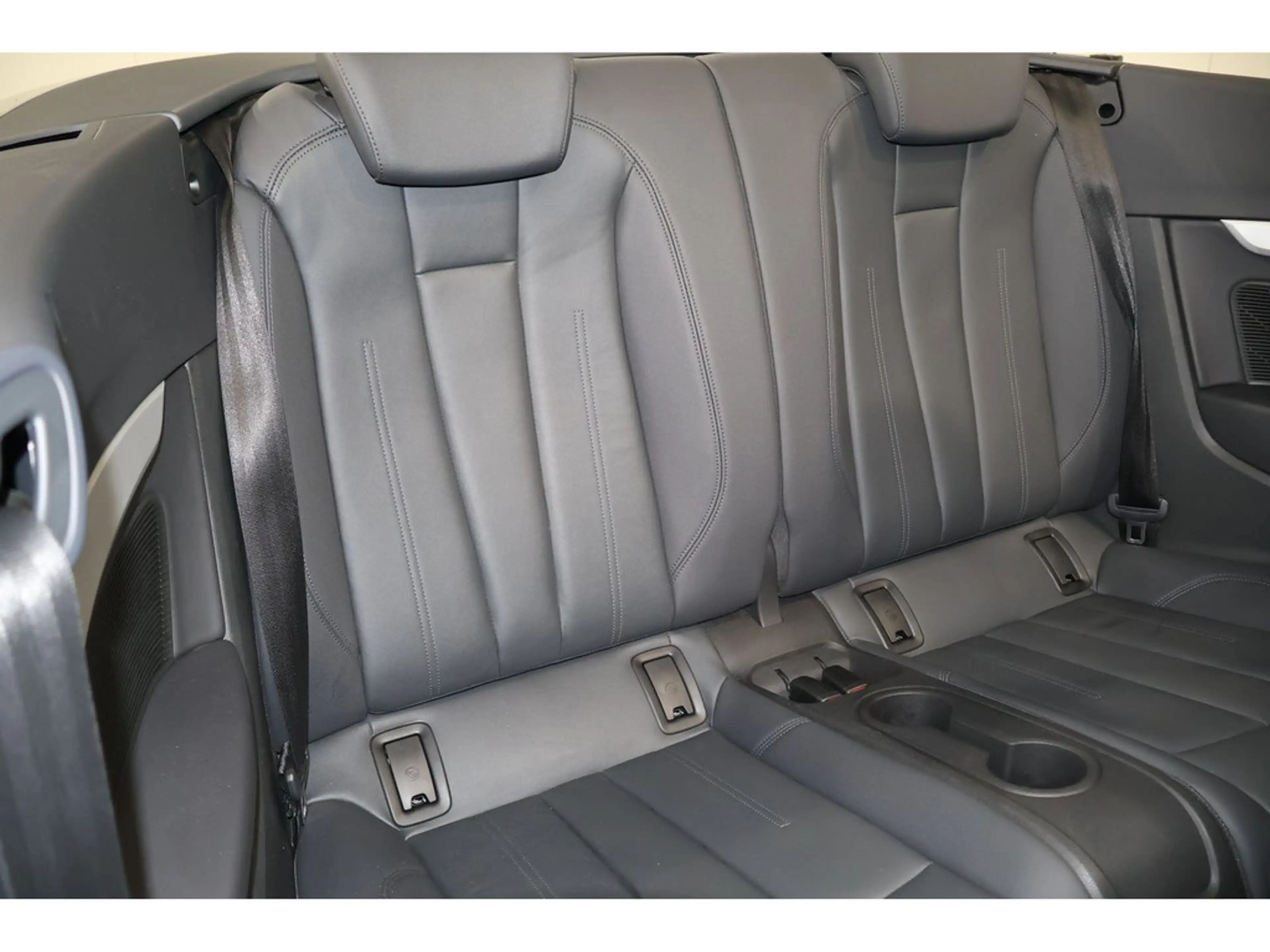 Audi A5 Cabriolet 35 TFSI B&O*PDC*R-Kamera * — photo 12