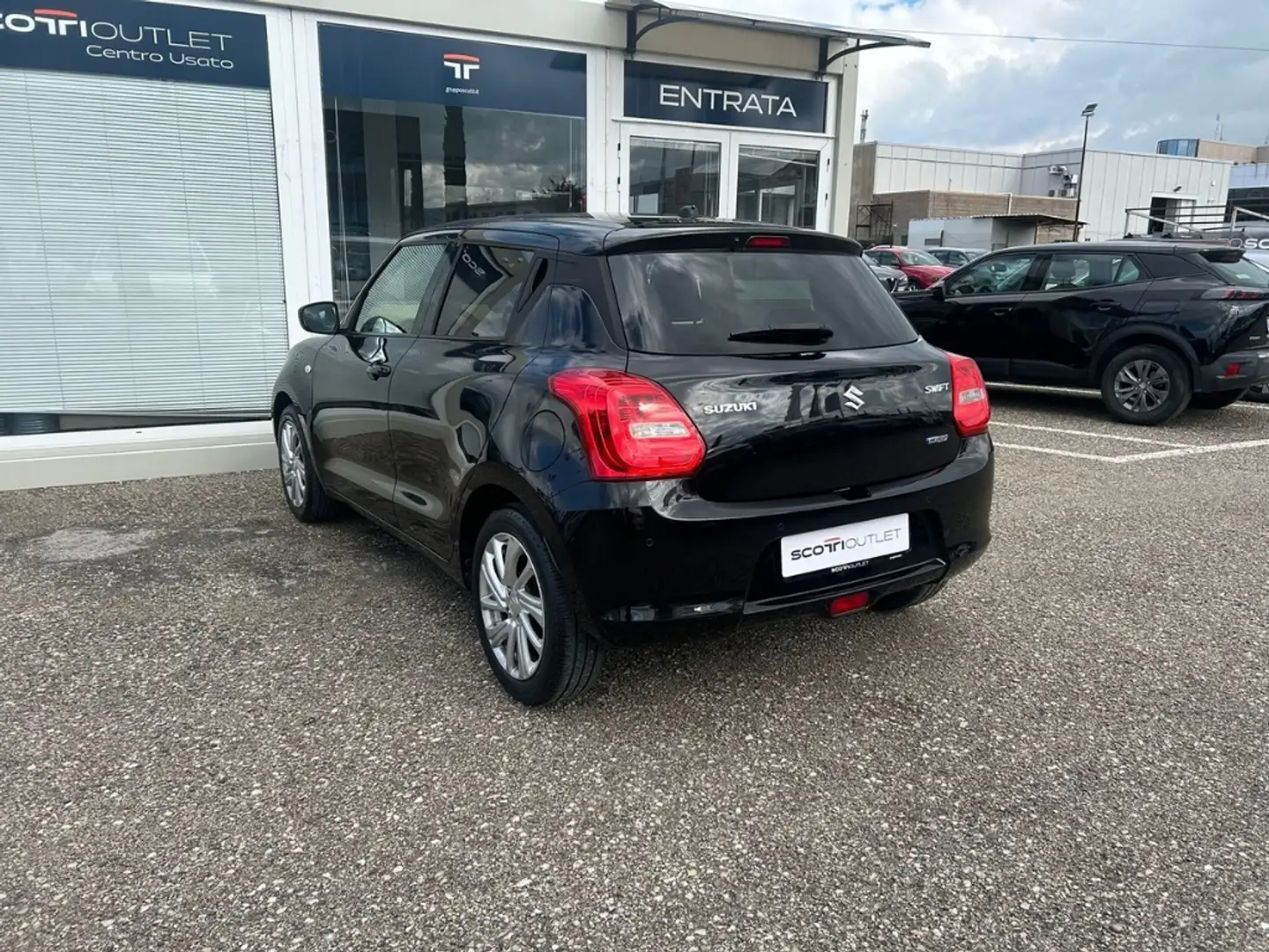 Suzuki Swift 1.2 Hybrid Cool Nero - 2